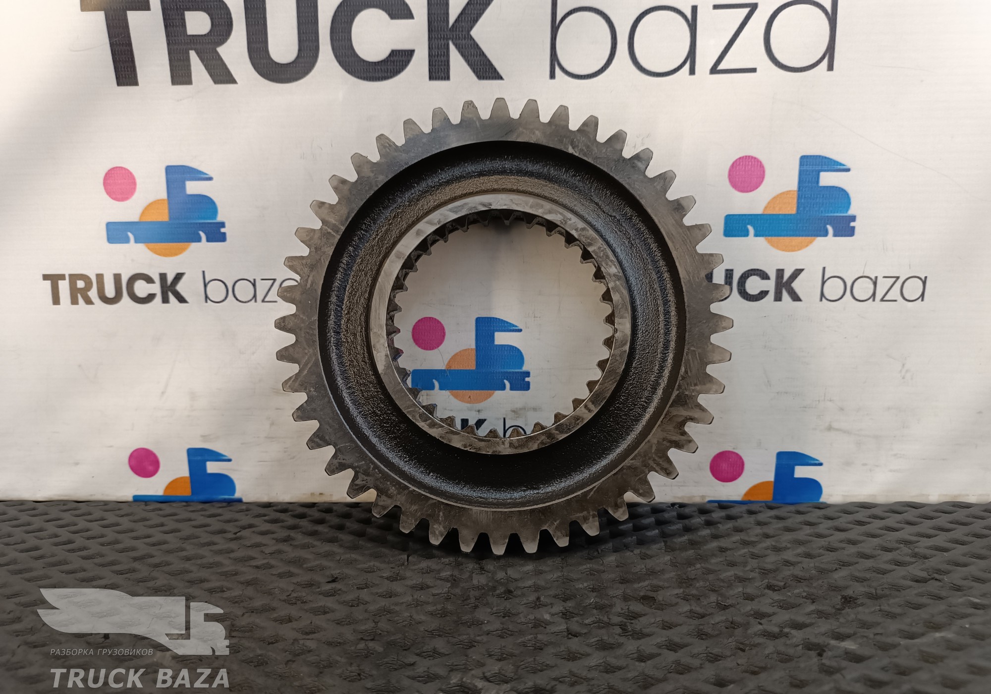 12JSDX240T1701110 Шестерня задней передачи для Shacman X3000 (с 2014)