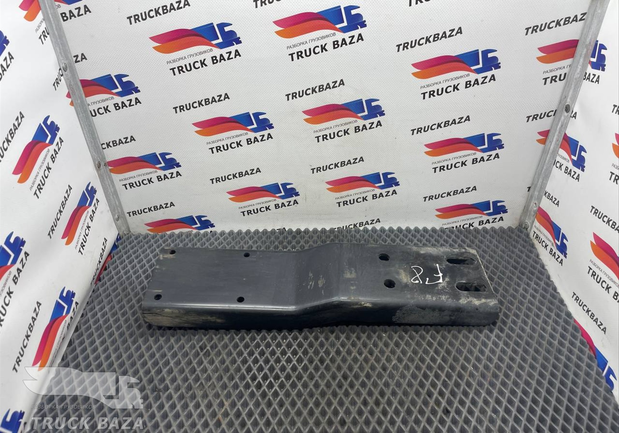 GC462A275CA Кронштейн ресивера для Ford F-MAX (с 2018)