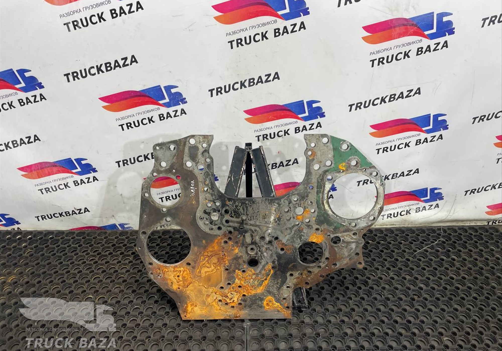 1548225 Плита двигателя DT1212L01 для Volvo FH 2 (с 2002 по 2008)