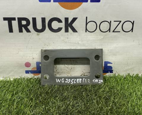 WG9925688122 Подложка верхнего кронштейна заднего амортизатора для Sinotruk Sitrak C7H