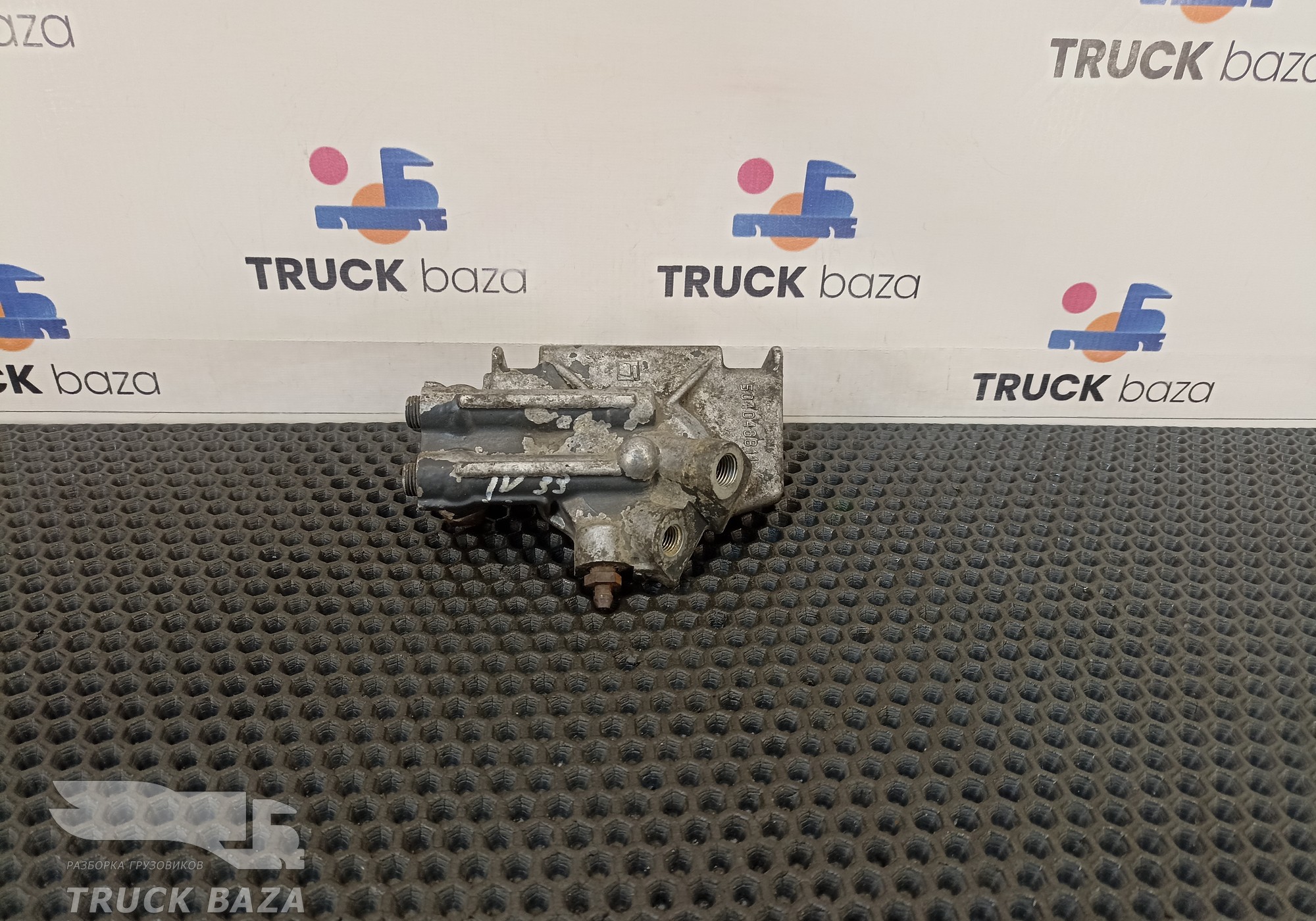 504046811 Корпус топливного фильтра для Iveco Stralis