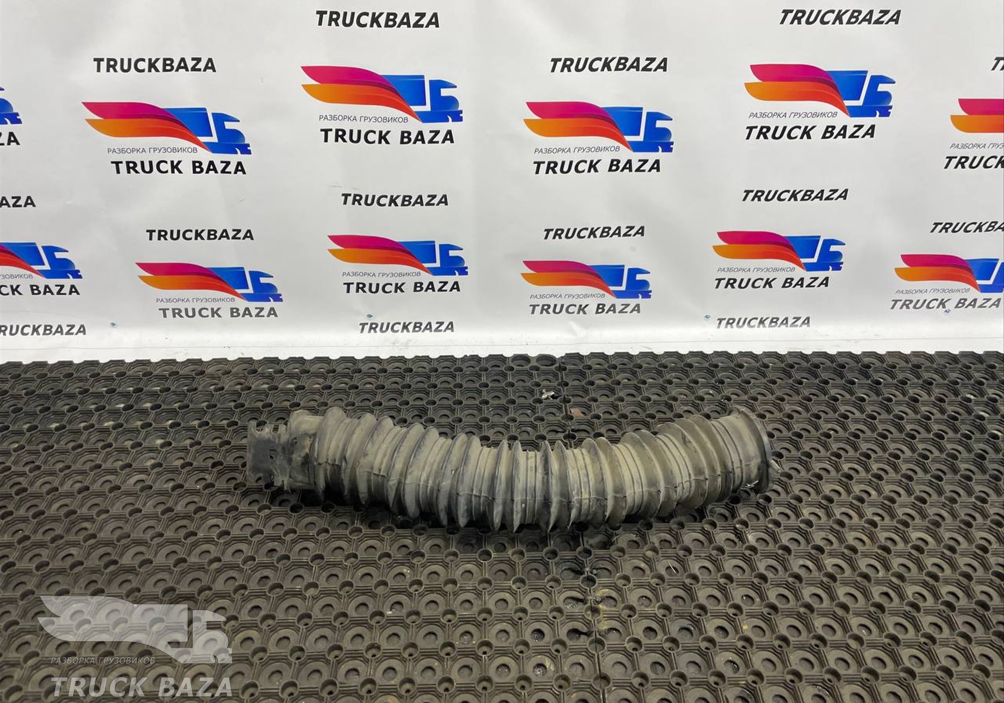 1864720 Кожух проводки для Daf XF106 (с 2012)