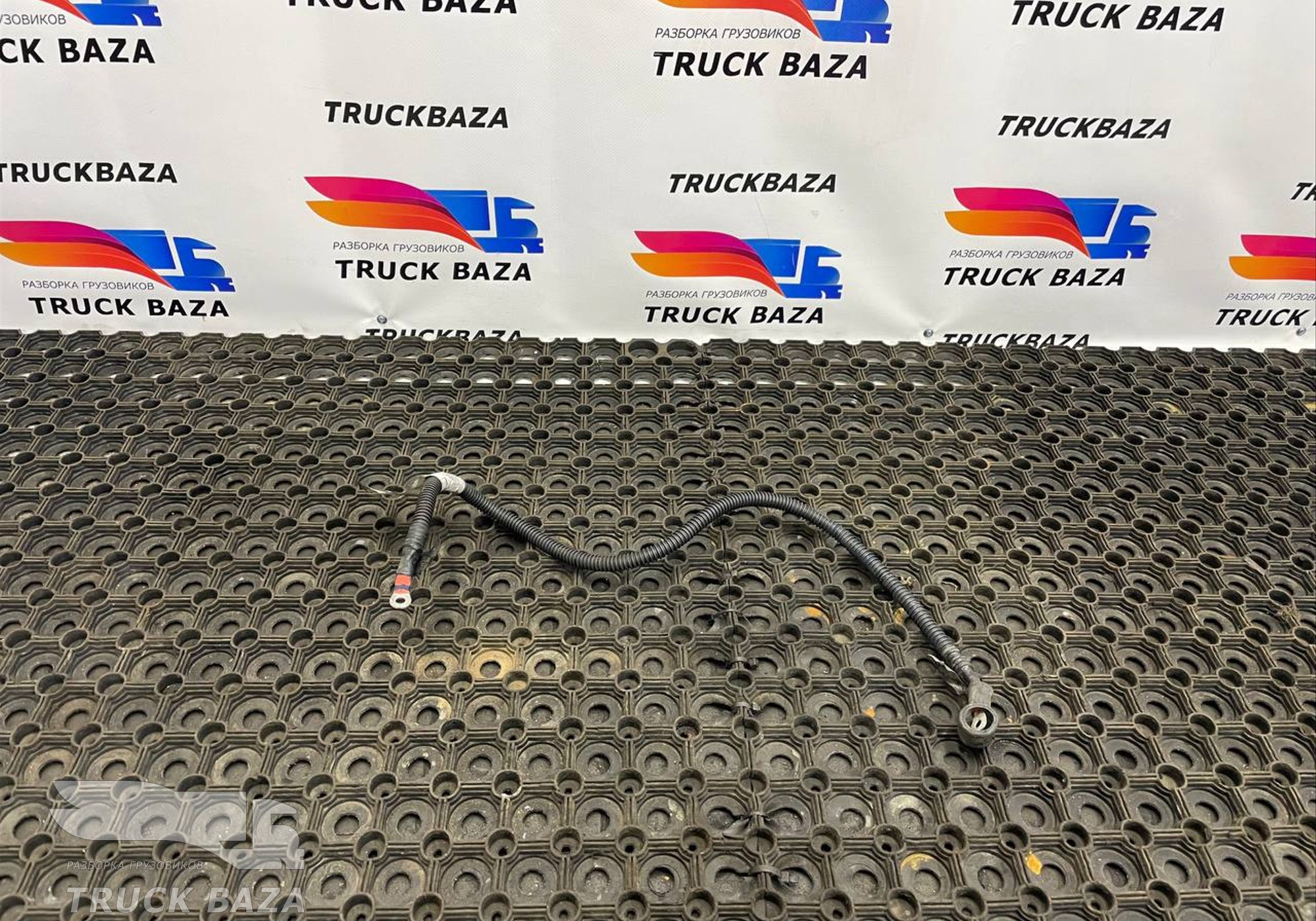 54901374121610 Силовой провод подогревателя для КАМАЗ 54901