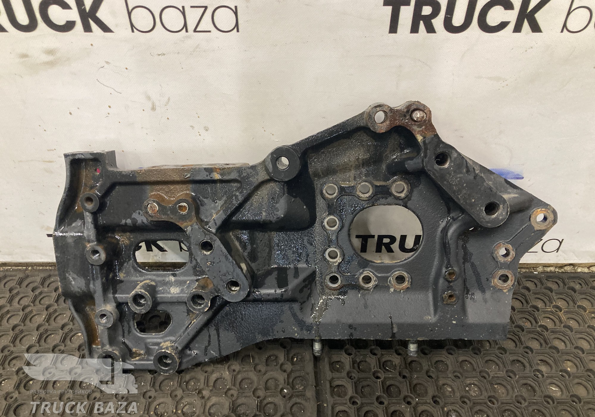 652072806001 Кронштейн рессоры передний левый для КАМАЗ 5490 (с 2013)