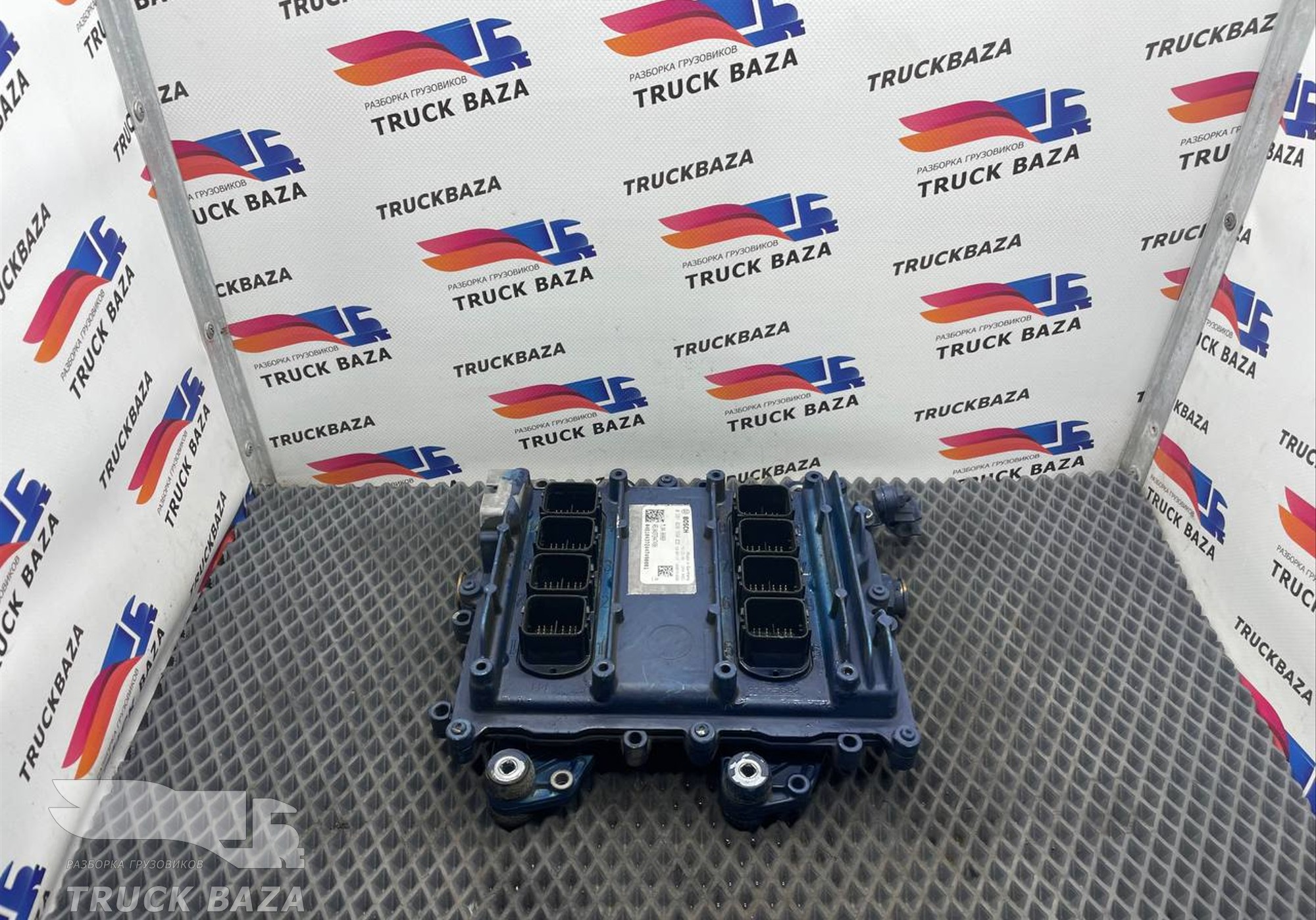 0281020590 Блок управления двигателем для КАМАЗ 54901