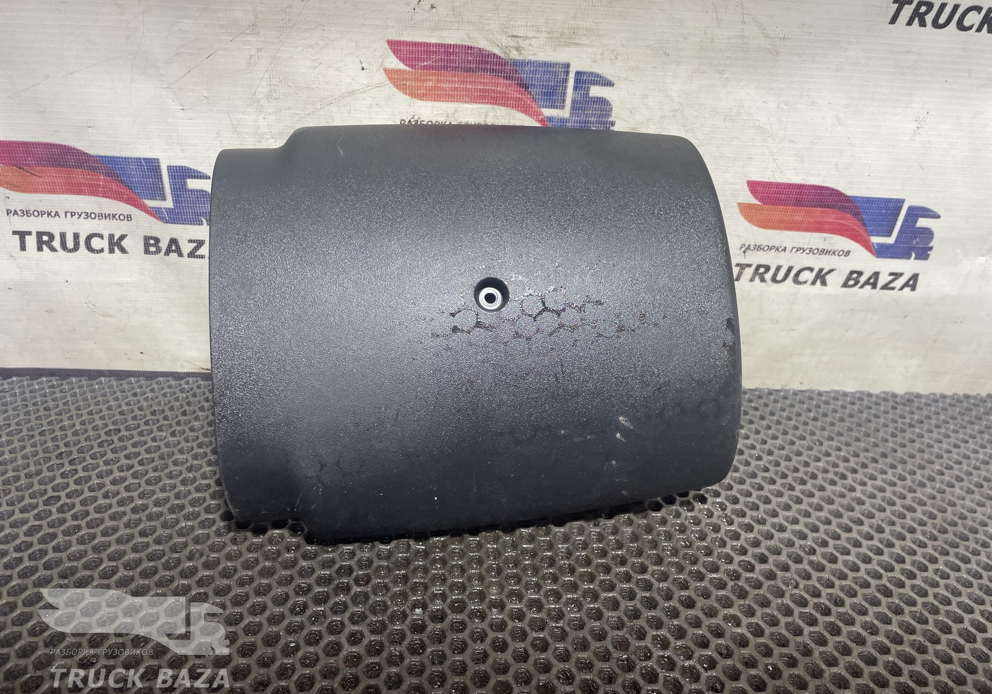 1864706 Кожух рулевой колонки верхний для Daf