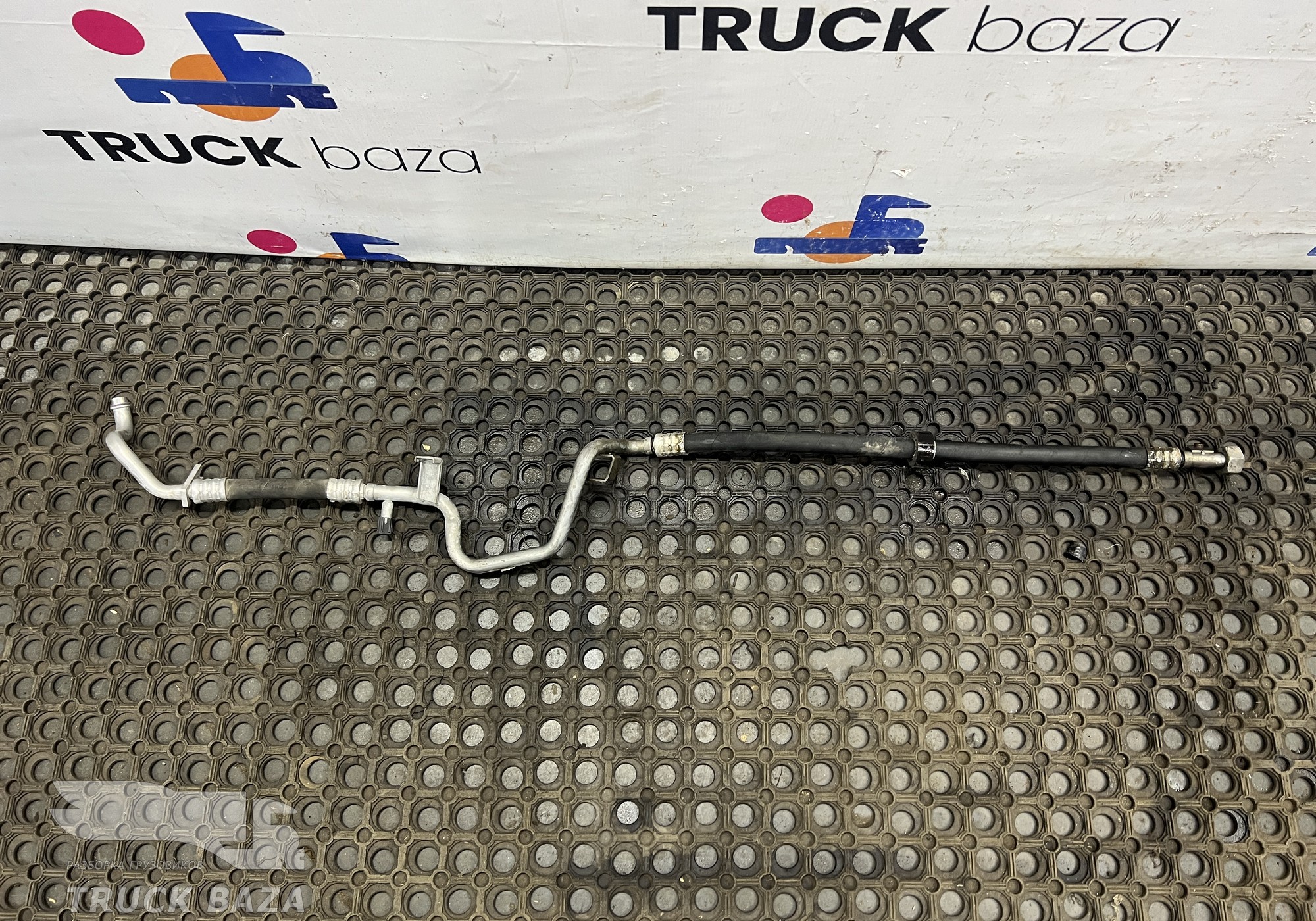 A9408323715 Трубка кондиционера