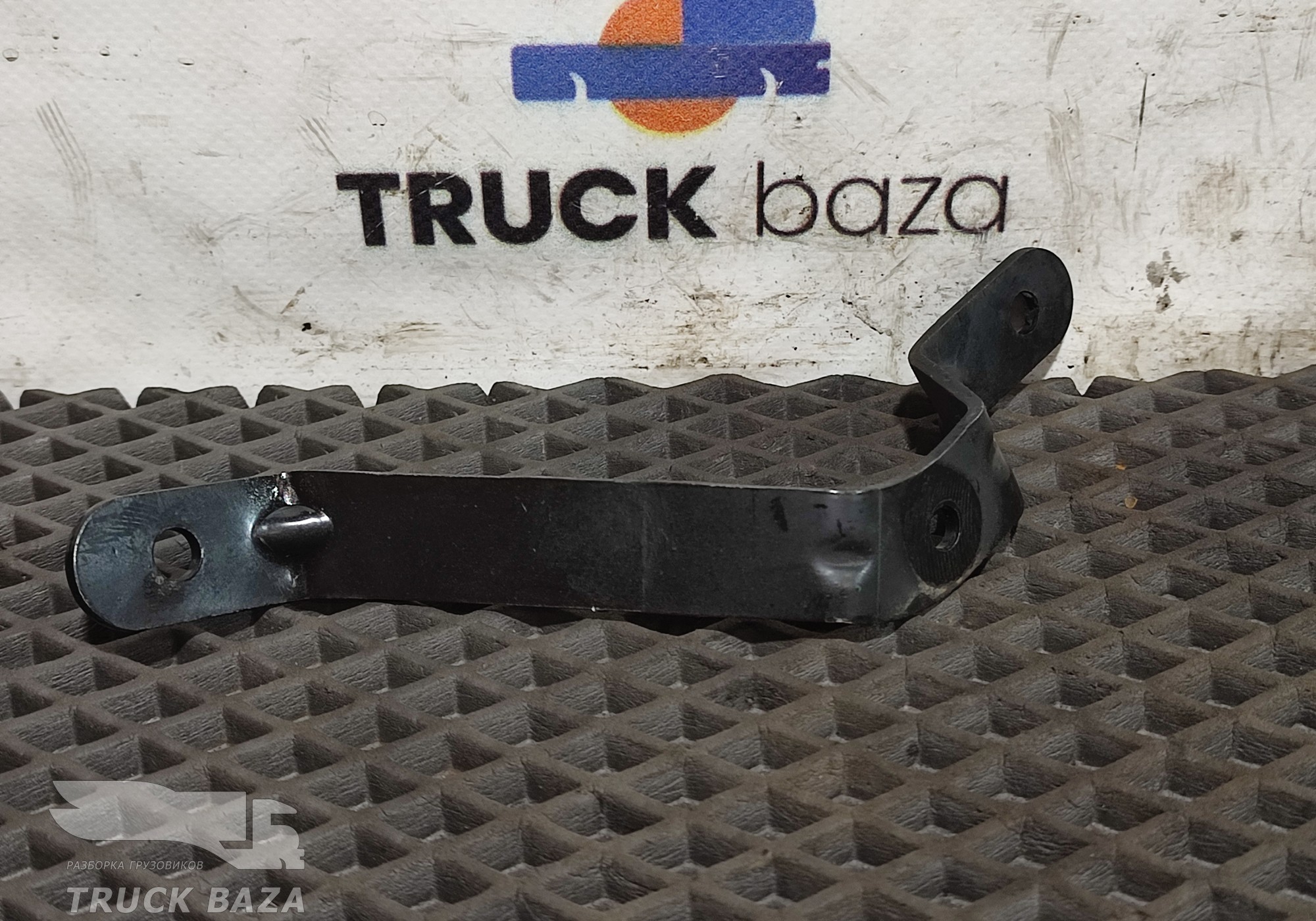 GC4614A206ZA Кронштейн для Ford F-MAX (с 2018)