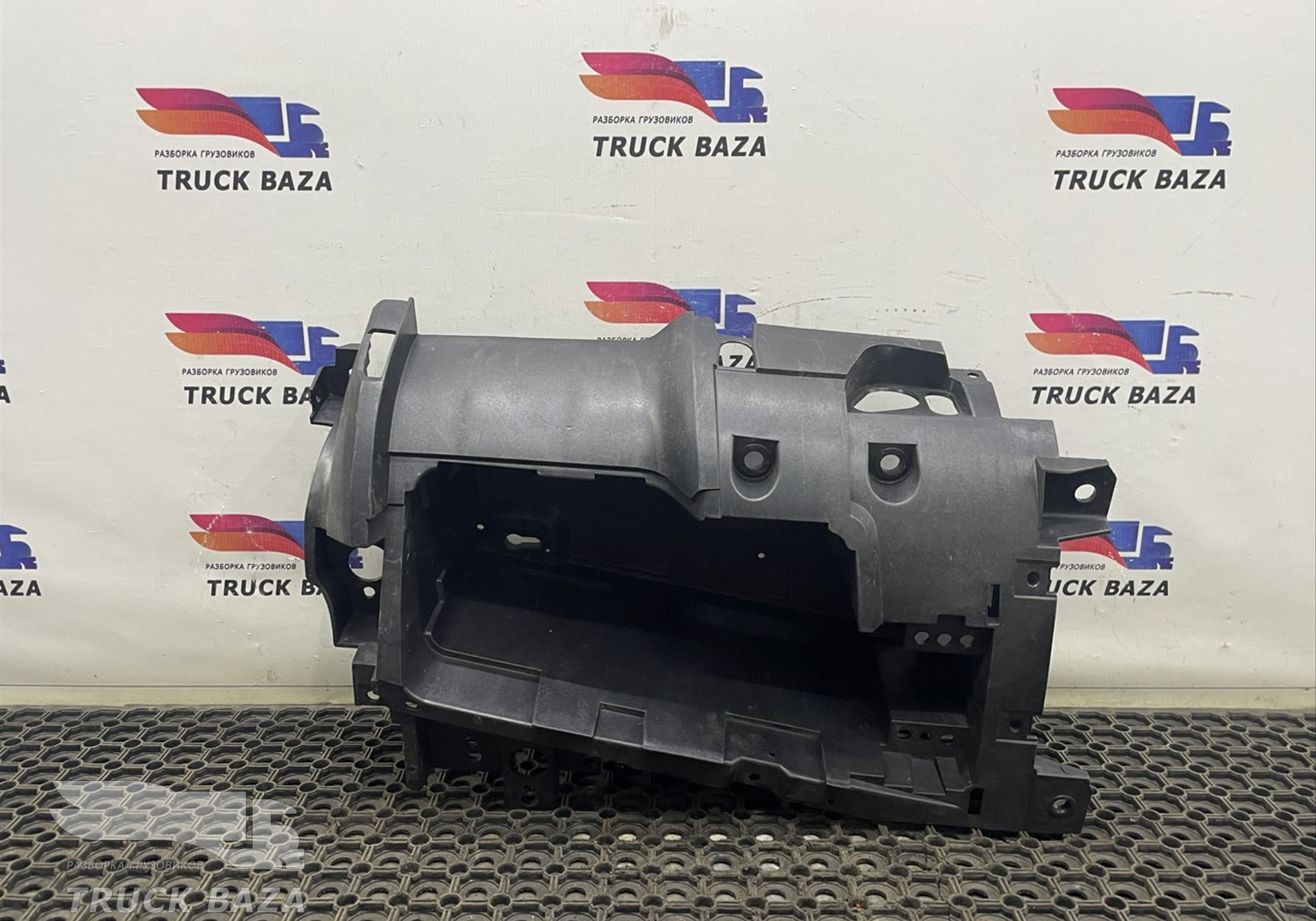 20453627 Корпус фары левой для Volvo FM II (с 2002)