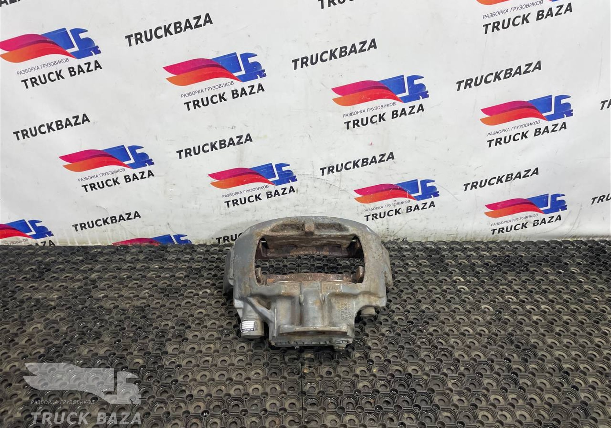 1862301 Суппорт передний левый/задний правый для Daf XF106 (с 2012)