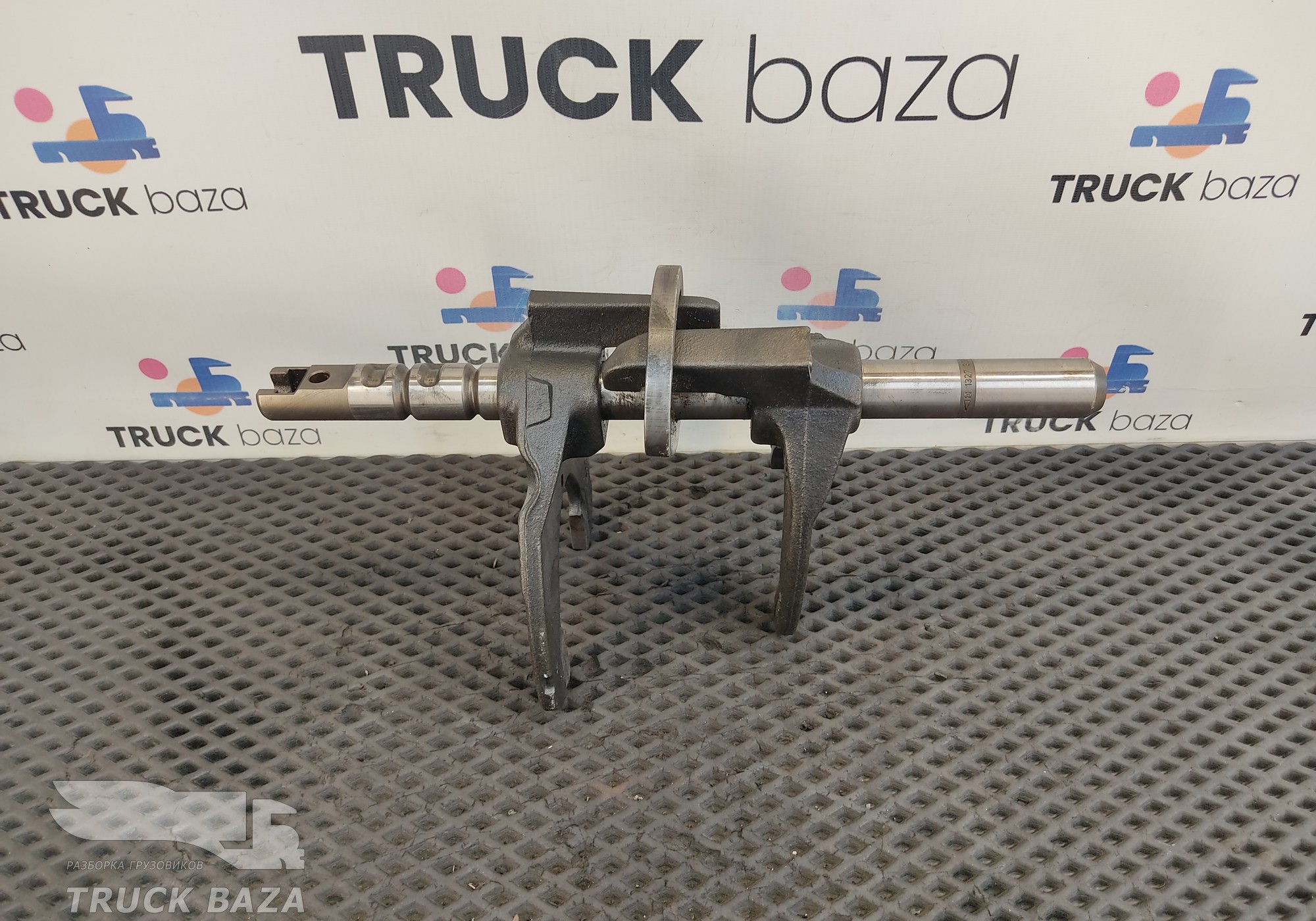 1328306026 Вилка переключения передач КПП ZF для Iveco