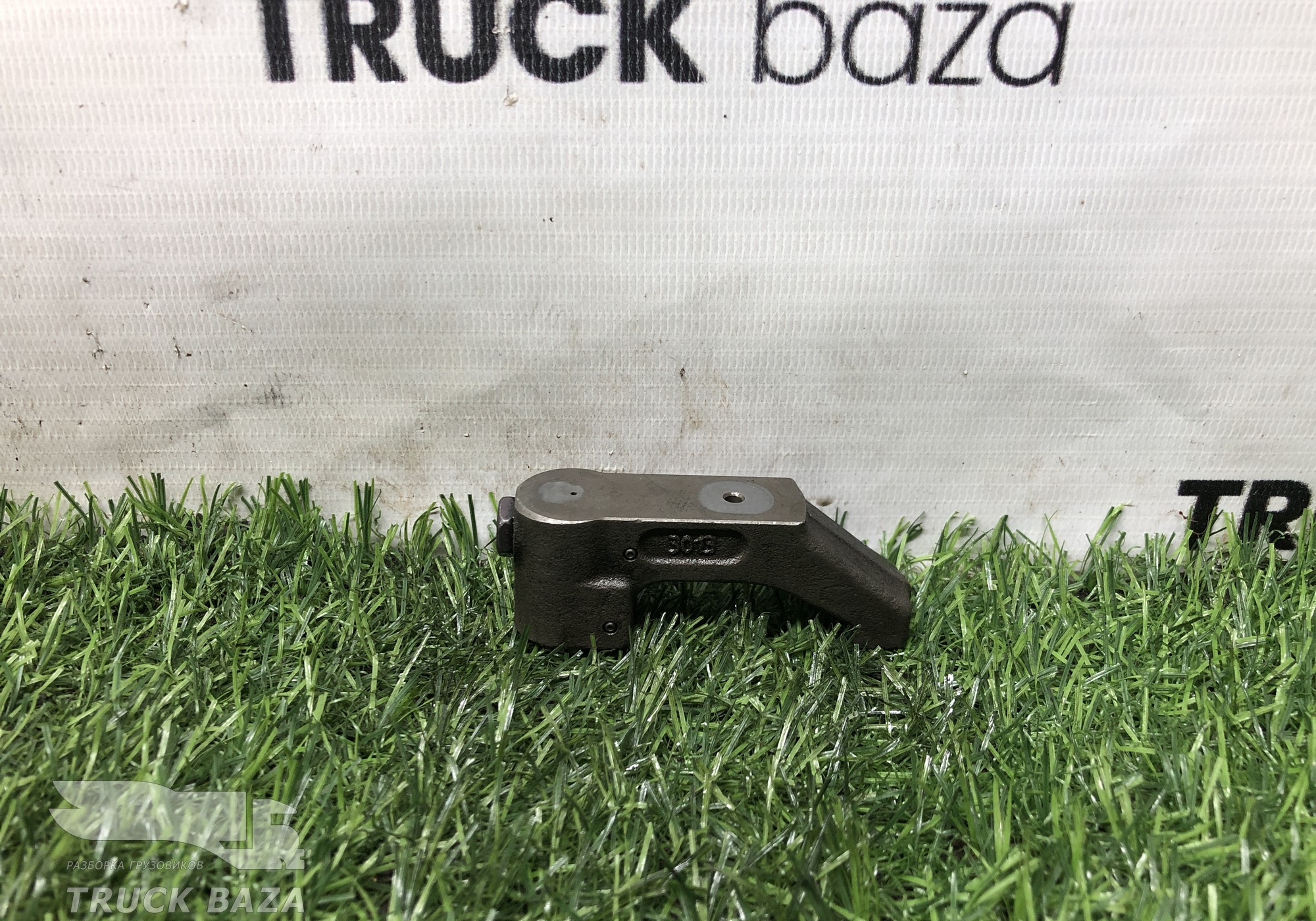 51041206008 Коромысло клапана