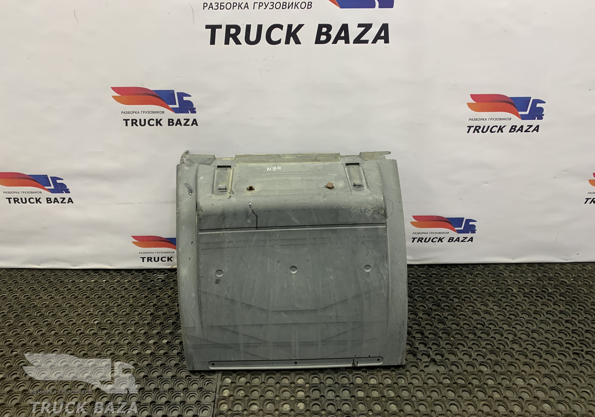 81664106599 Крыло заднее передняя часть