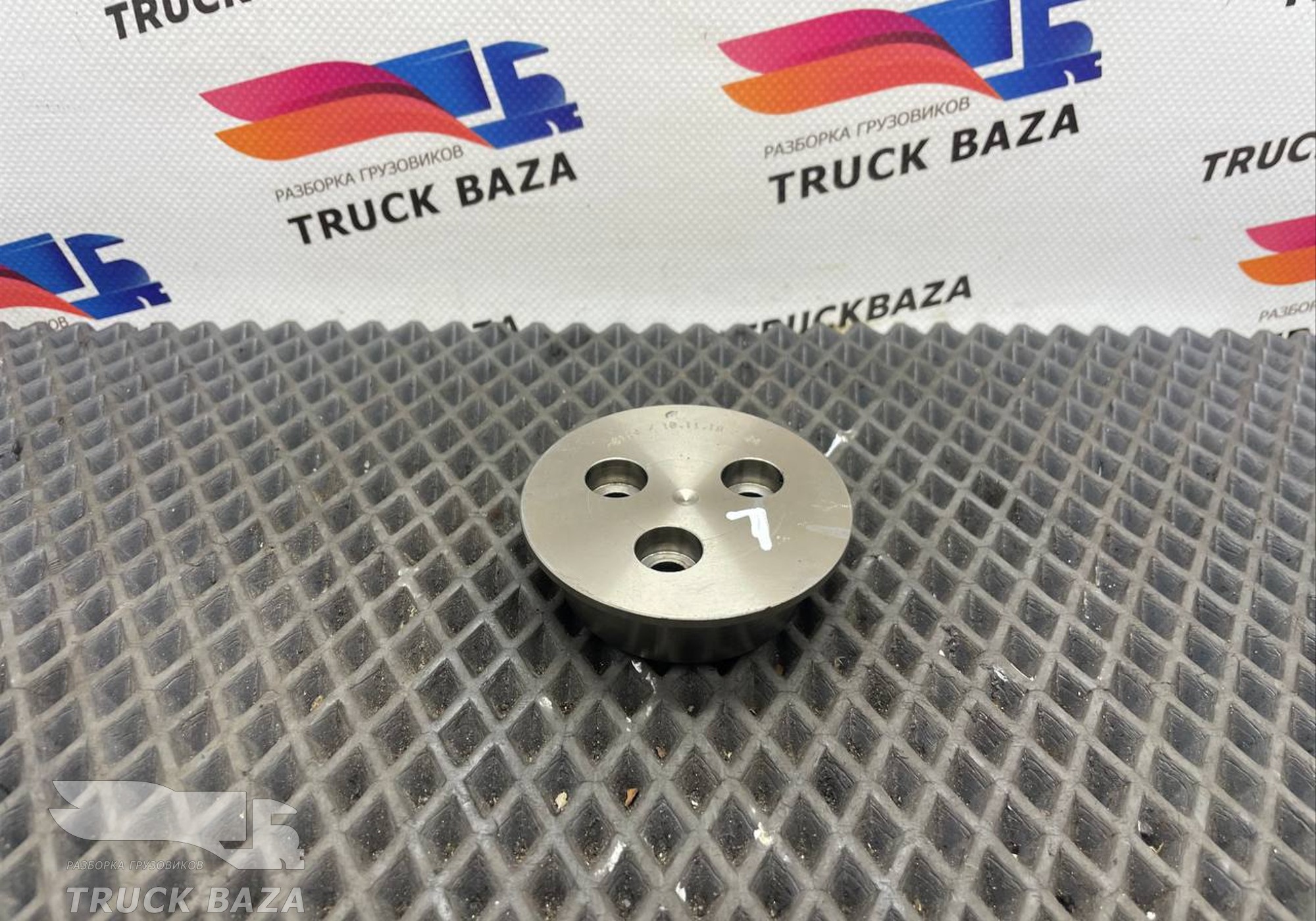 51045060114 Ось промежуточной шестерни для Man TGX II (с 2012)