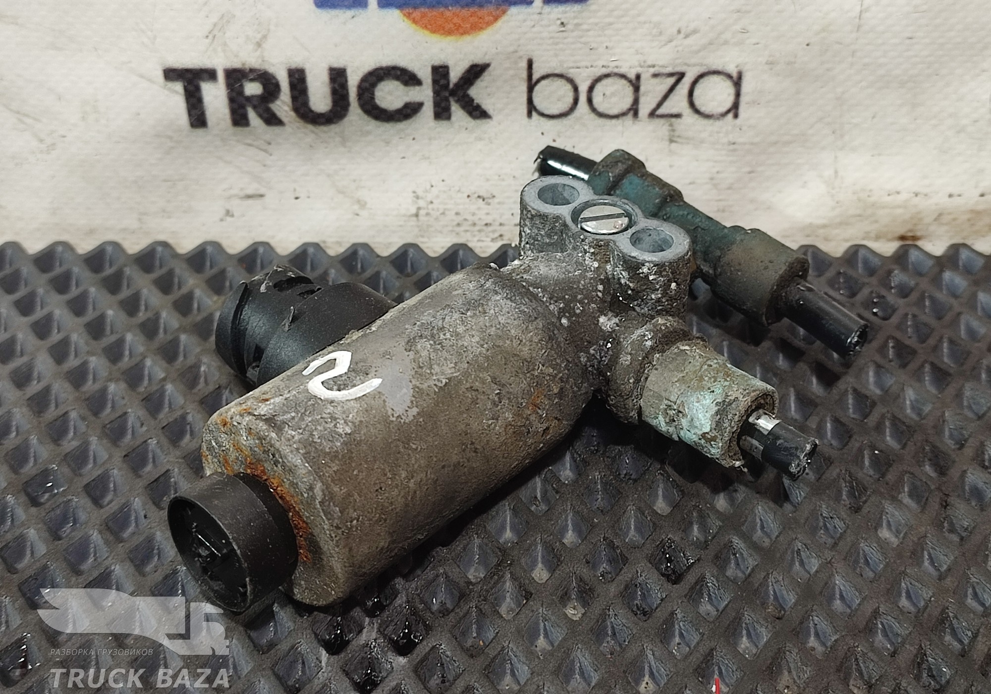 504054614 Клапан электромагнитный