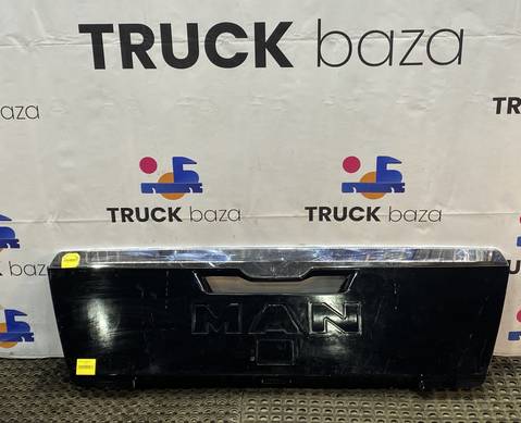 81611506065 Решетка в капот для Man TGX I (с 2007)