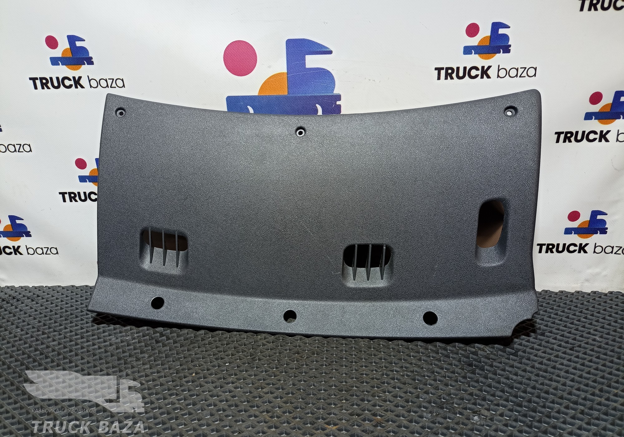 1395832 Накладка на торпедо для Daf XF106