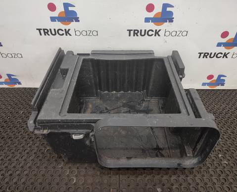 1368673 Ящик инструментальный правый для Daf