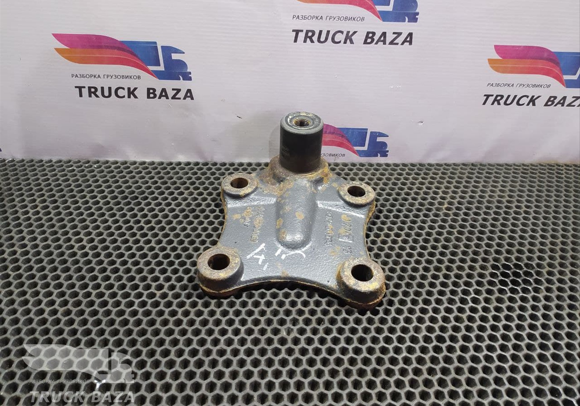 A9413230163 Кронштейн стабилизатора подвески для Mercedes-Benz Axor