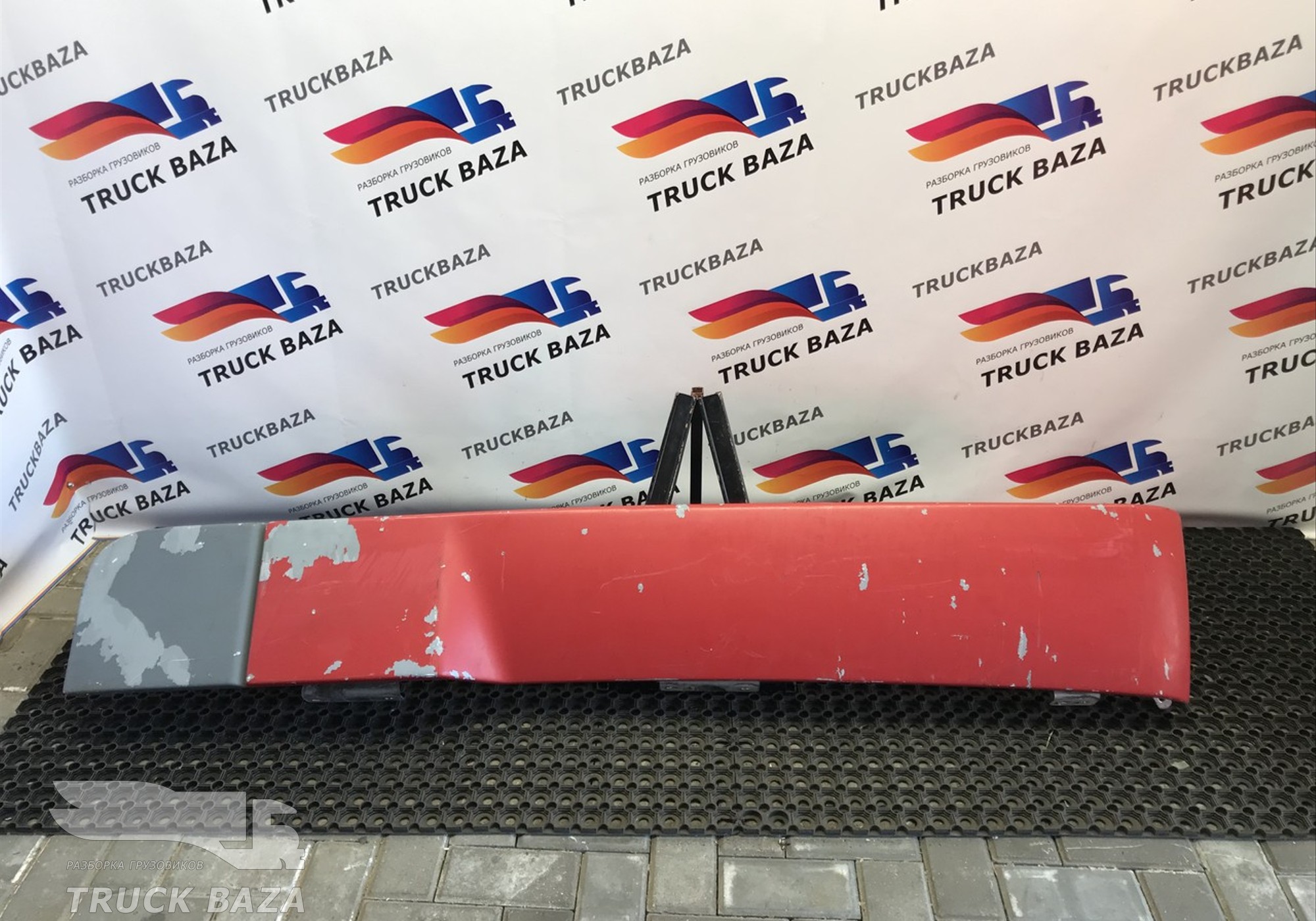 1371914 Спойлер кабины правый для Daf CF
