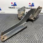 1785547 Петля капота правая для Volvo F F10 (с 1977 по 1994)