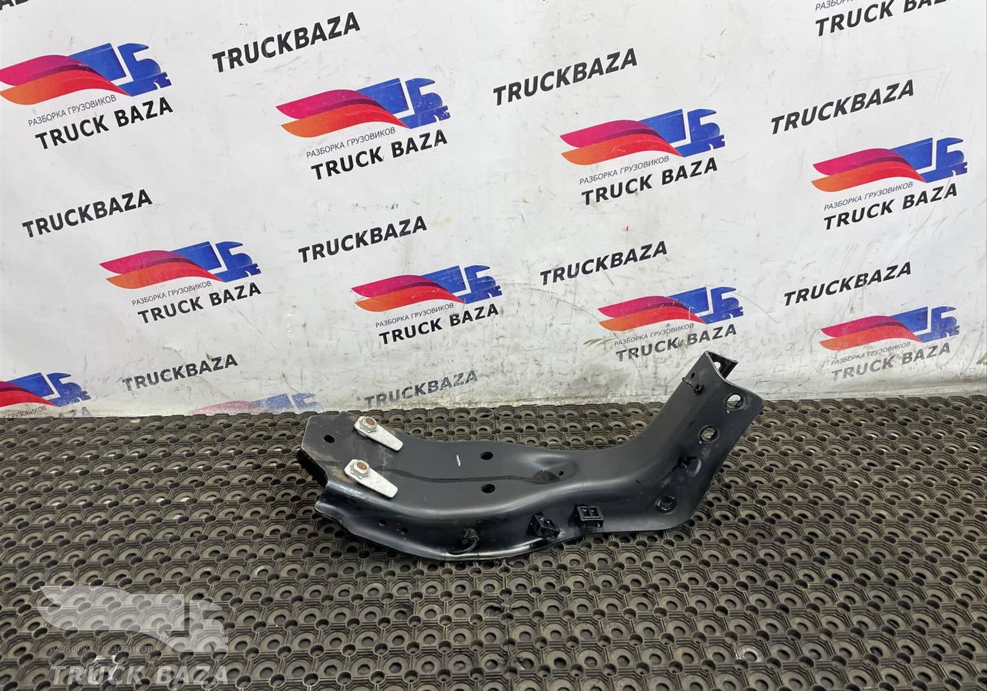 JC465B362BB Кронштейн перекидок для Ford F-MAX (с 2018)