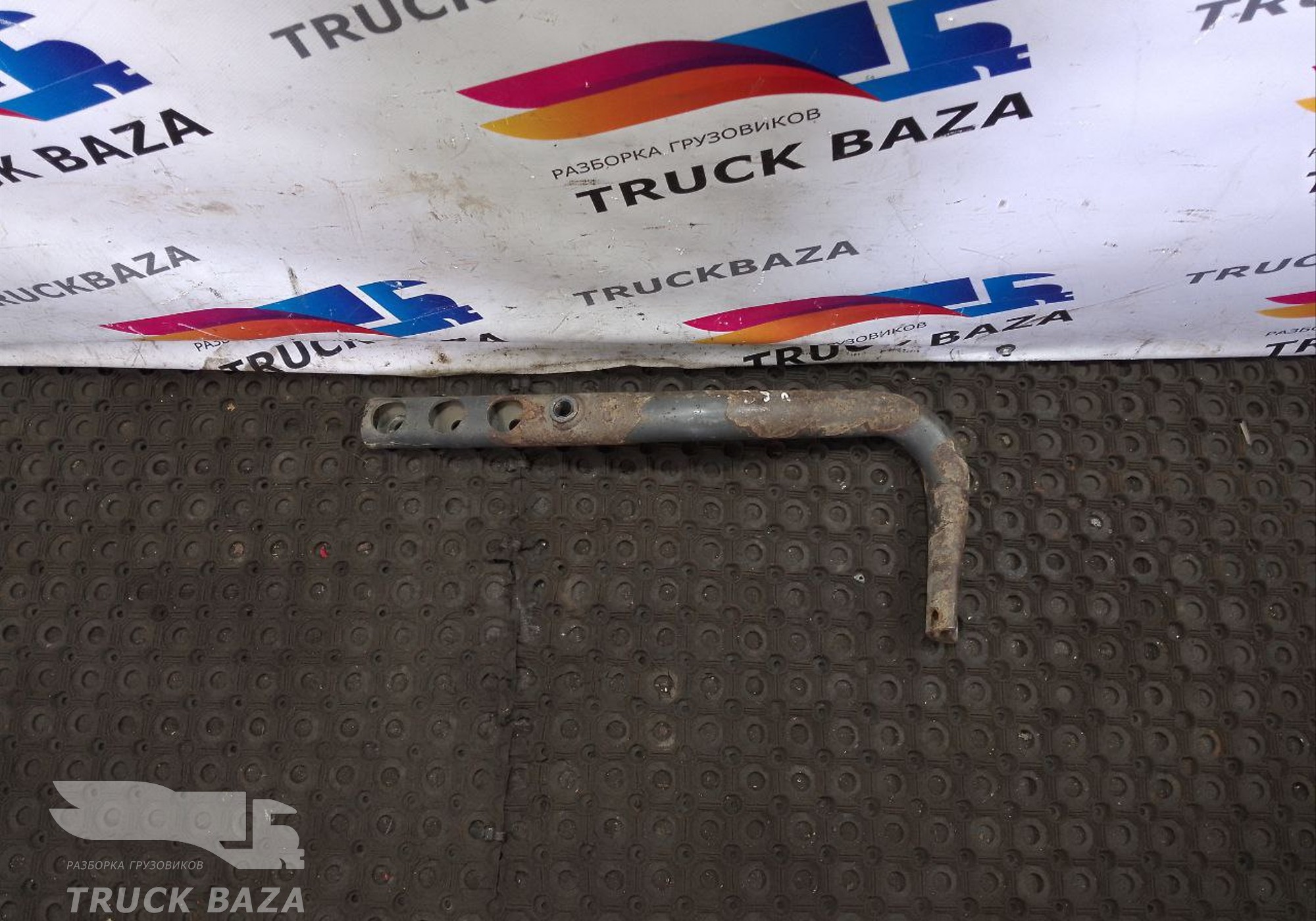 21489256 Кронштейн глушителя основного для Volvo