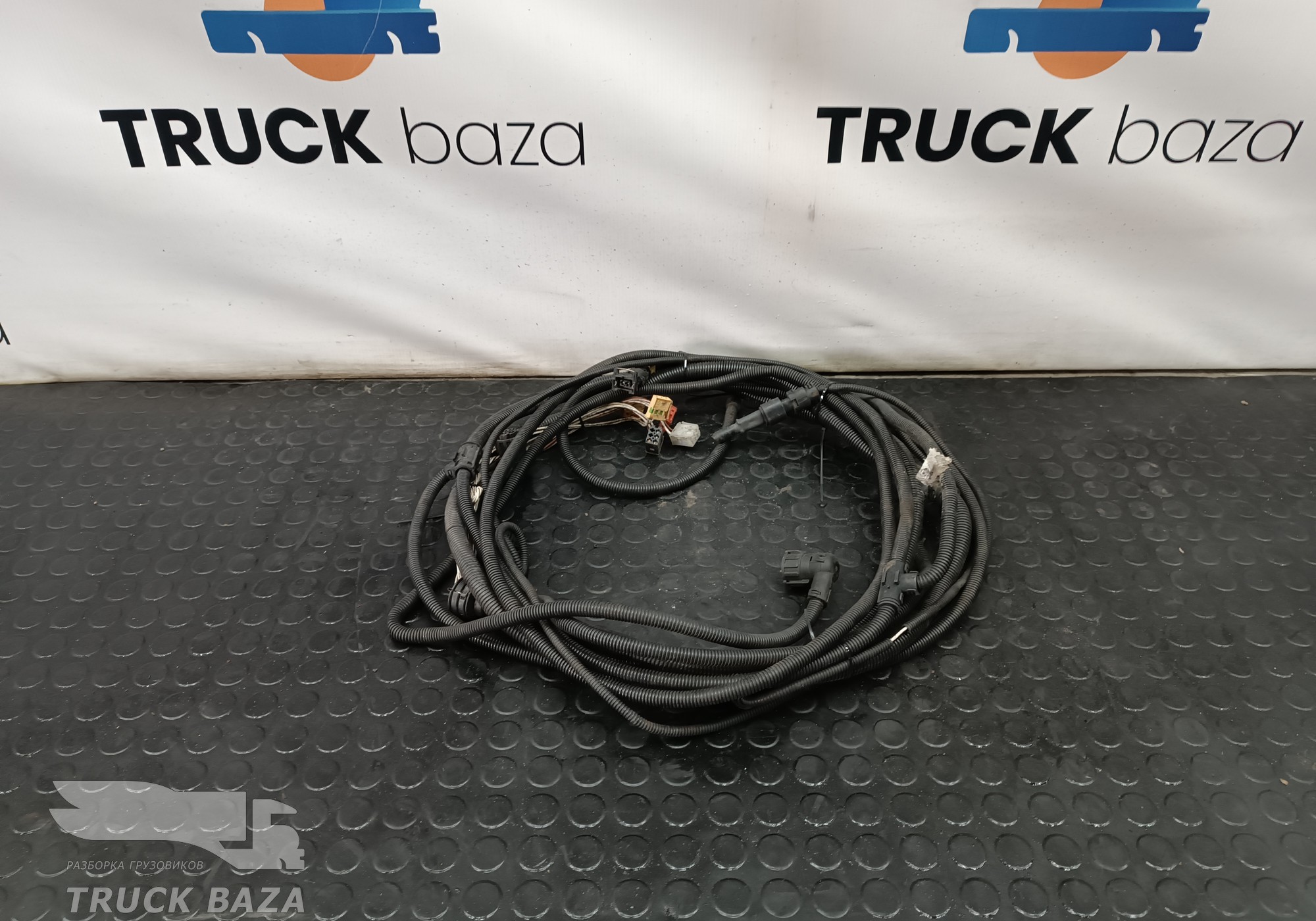 81254585087 Проводка шасси для Man TGX II (с 2012)