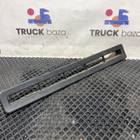 9608360118 Решетка вентиляционная для КАМАЗ 54901