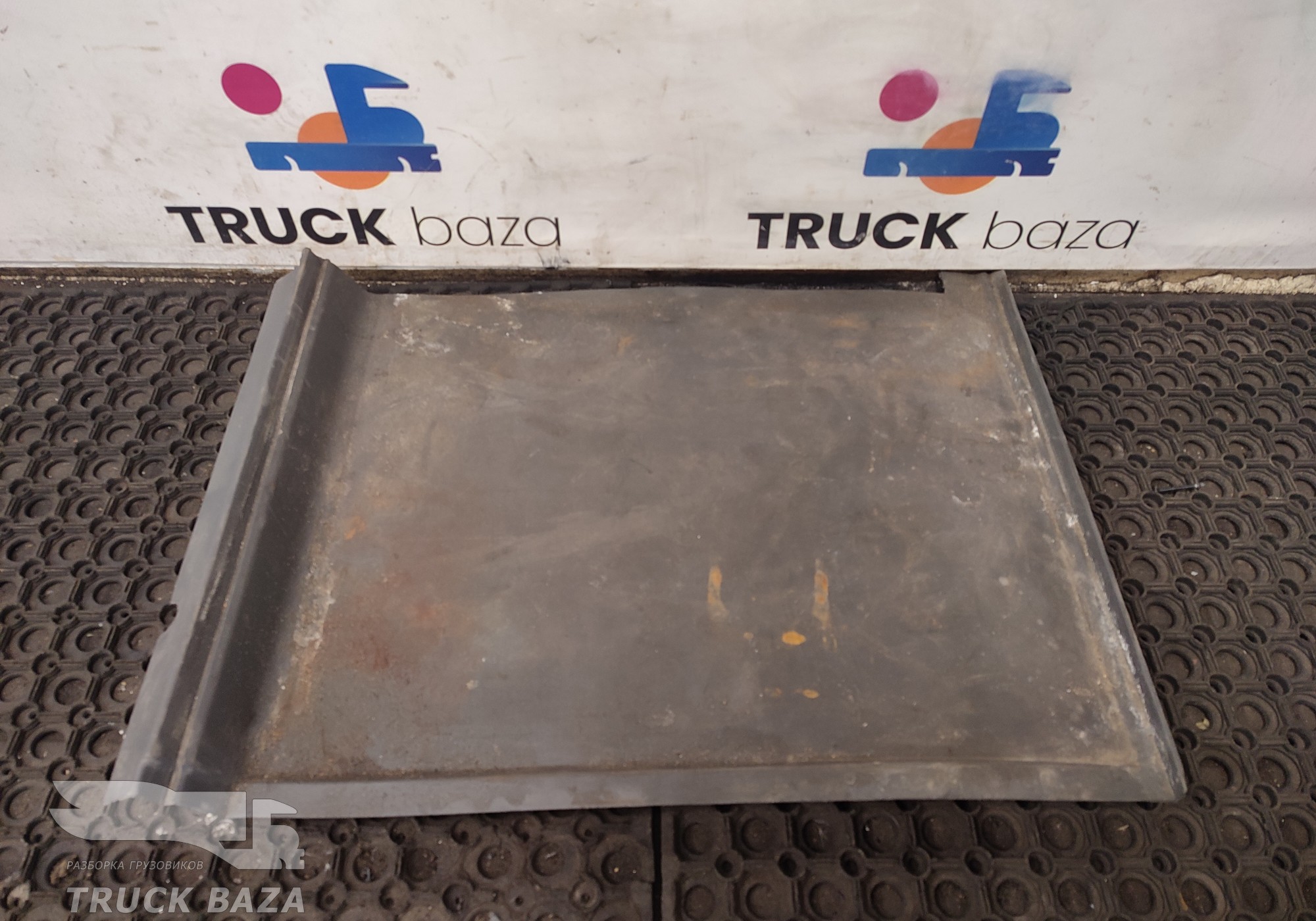 2013683 Шумоизоляция пола кабины для Scania 6-series R (с 2016)