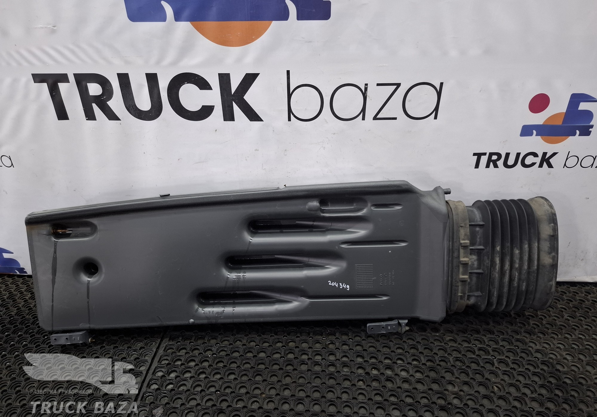 504065010 Воздухозаборник для Iveco Eurotrakker II (с 2005)