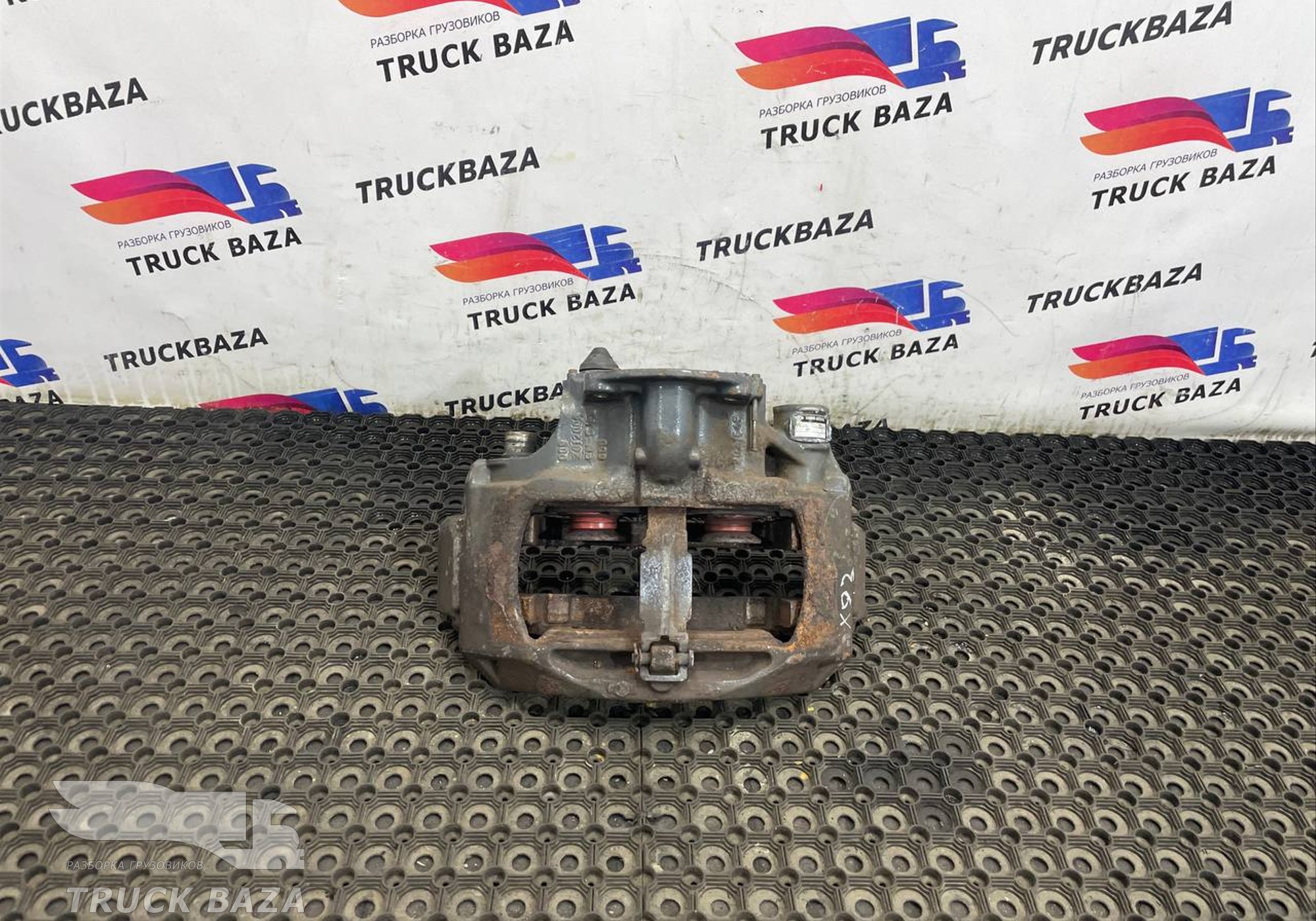 1862301 Суппорт передний левый/задний правый для Daf XF106 (с 2012)