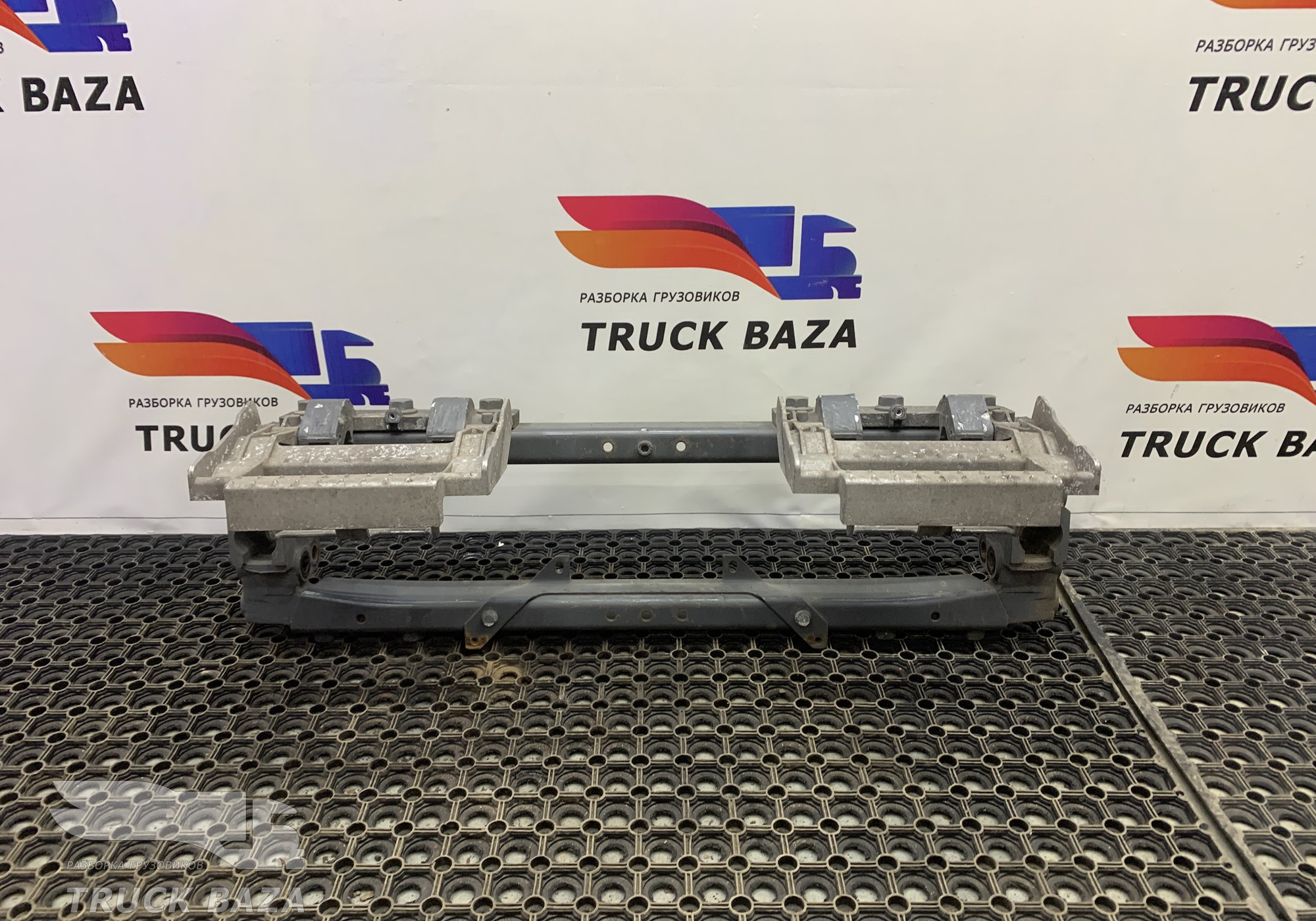 1801212 Кронштейн подножек обслуживания для Daf