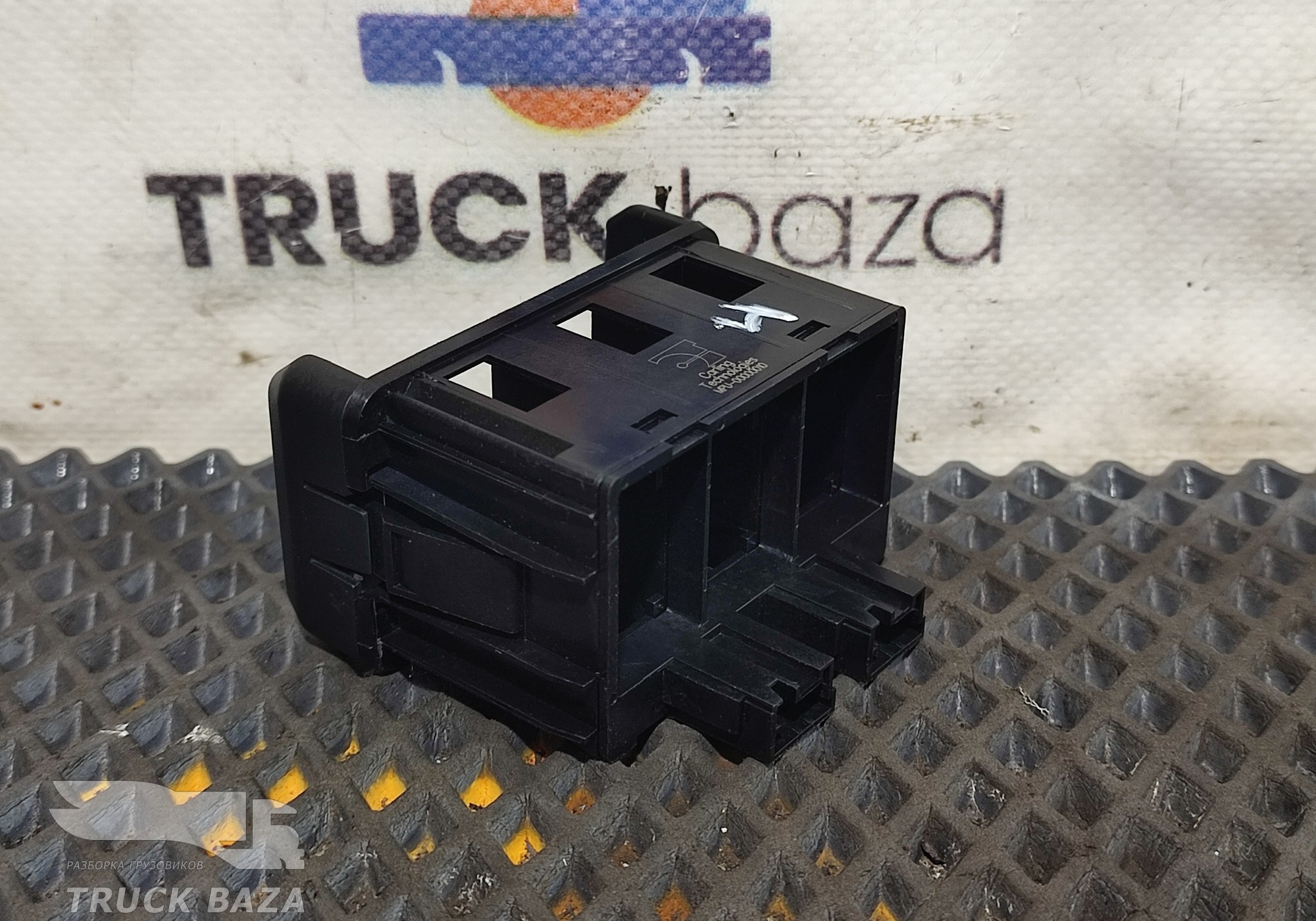 MPU00000010 Блок кнопок для КАМАЗ 54901