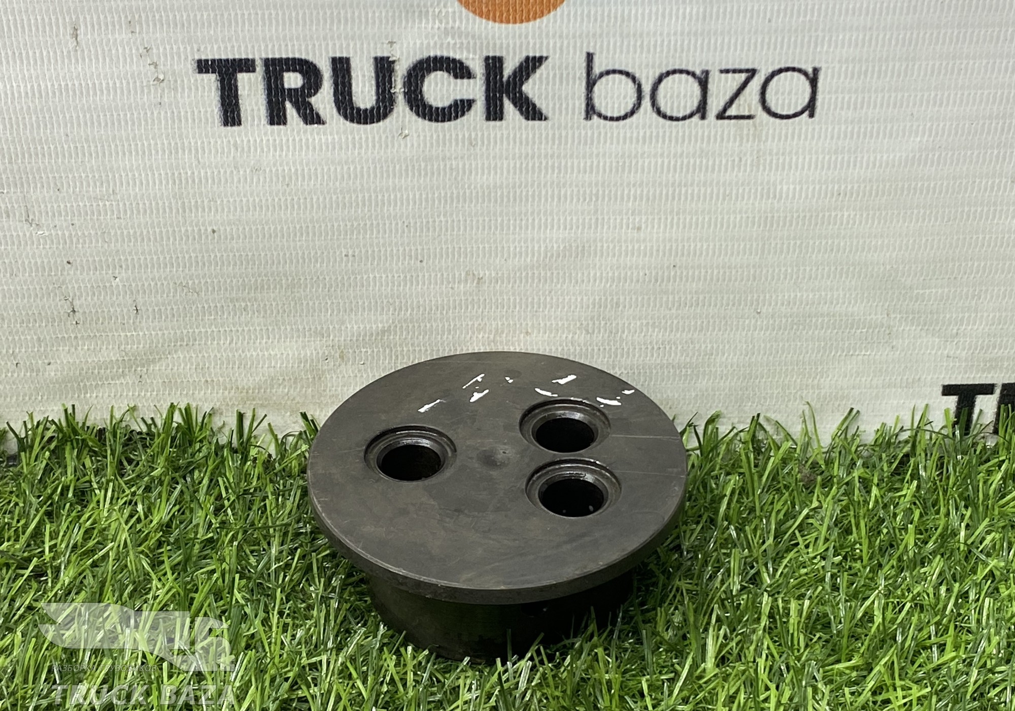 51045060077 Ось промежуточной шестерни