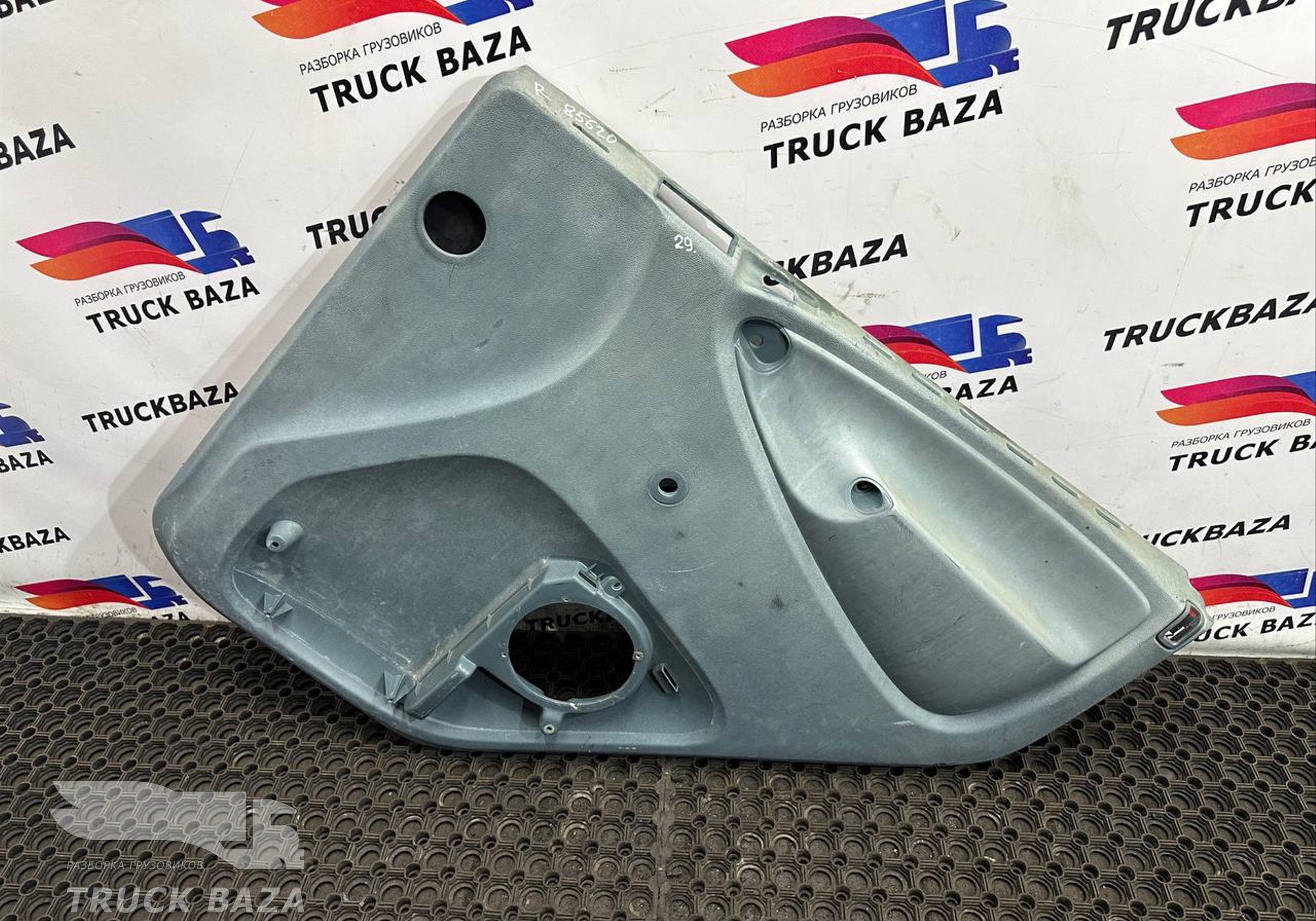1452778 Обшивка двери правая для Daf CF I (с 2000 по 2006)