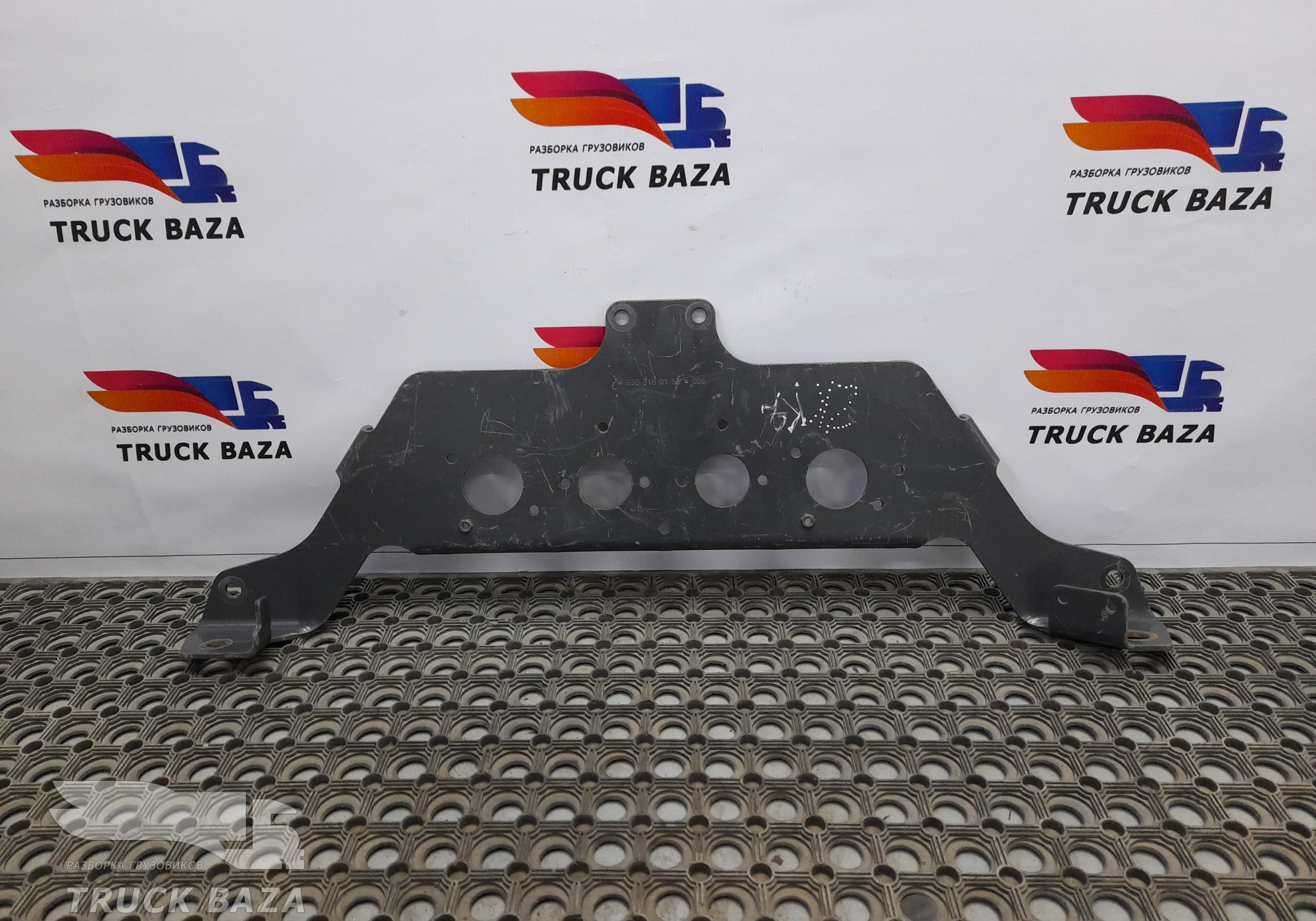 A9303100158 Кронштейн розеток для Mercedes-Benz Axor II (с 2004 по 2010)