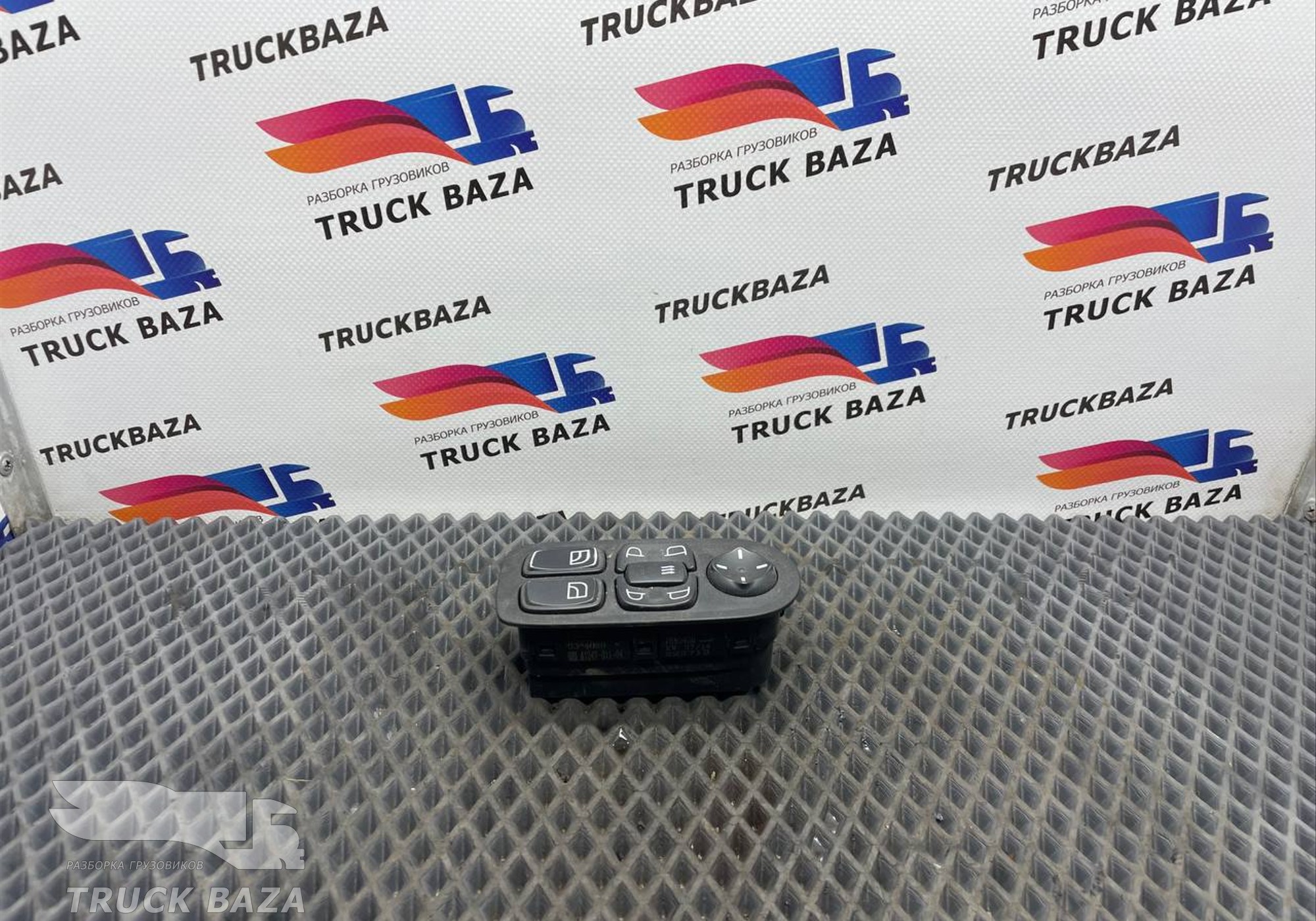 1895436 Блок управления стеклоподъемниками для Daf XF105 (с 2005)