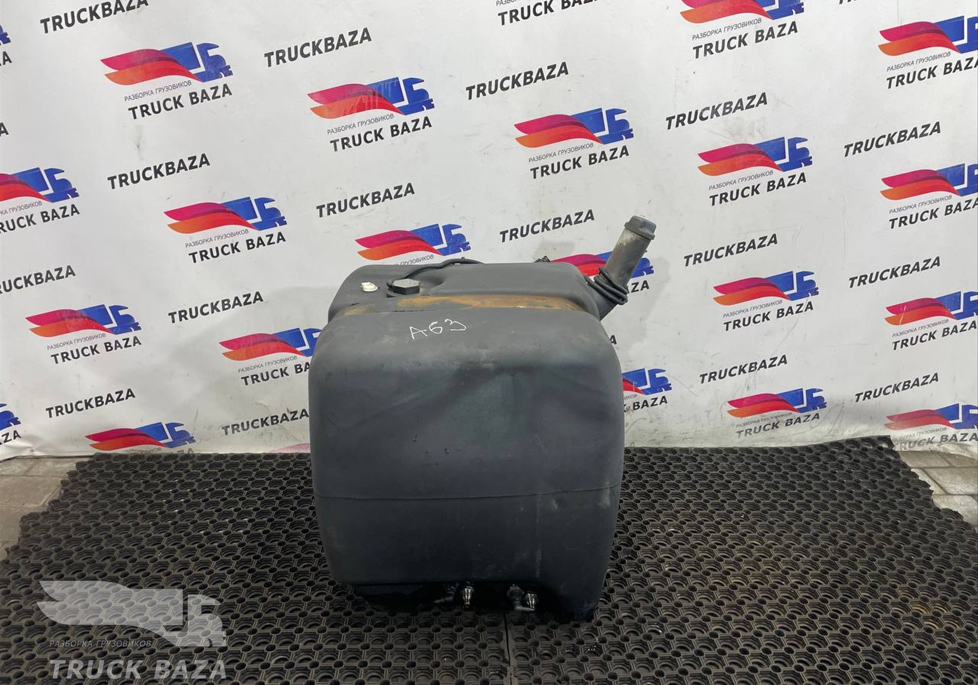 A9304700415 Бак AdBlue 85L для Mercedes-Benz Actros MP3 (с 2008)