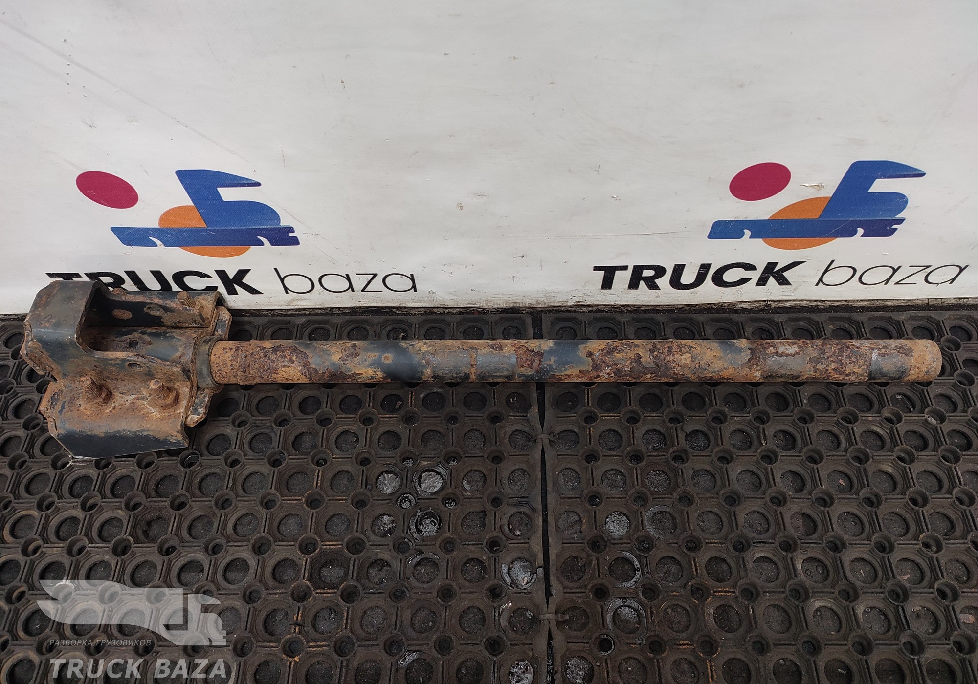 54108404151 Кронштейн крыла заднего для КАМАЗ 5490 (с 2013)