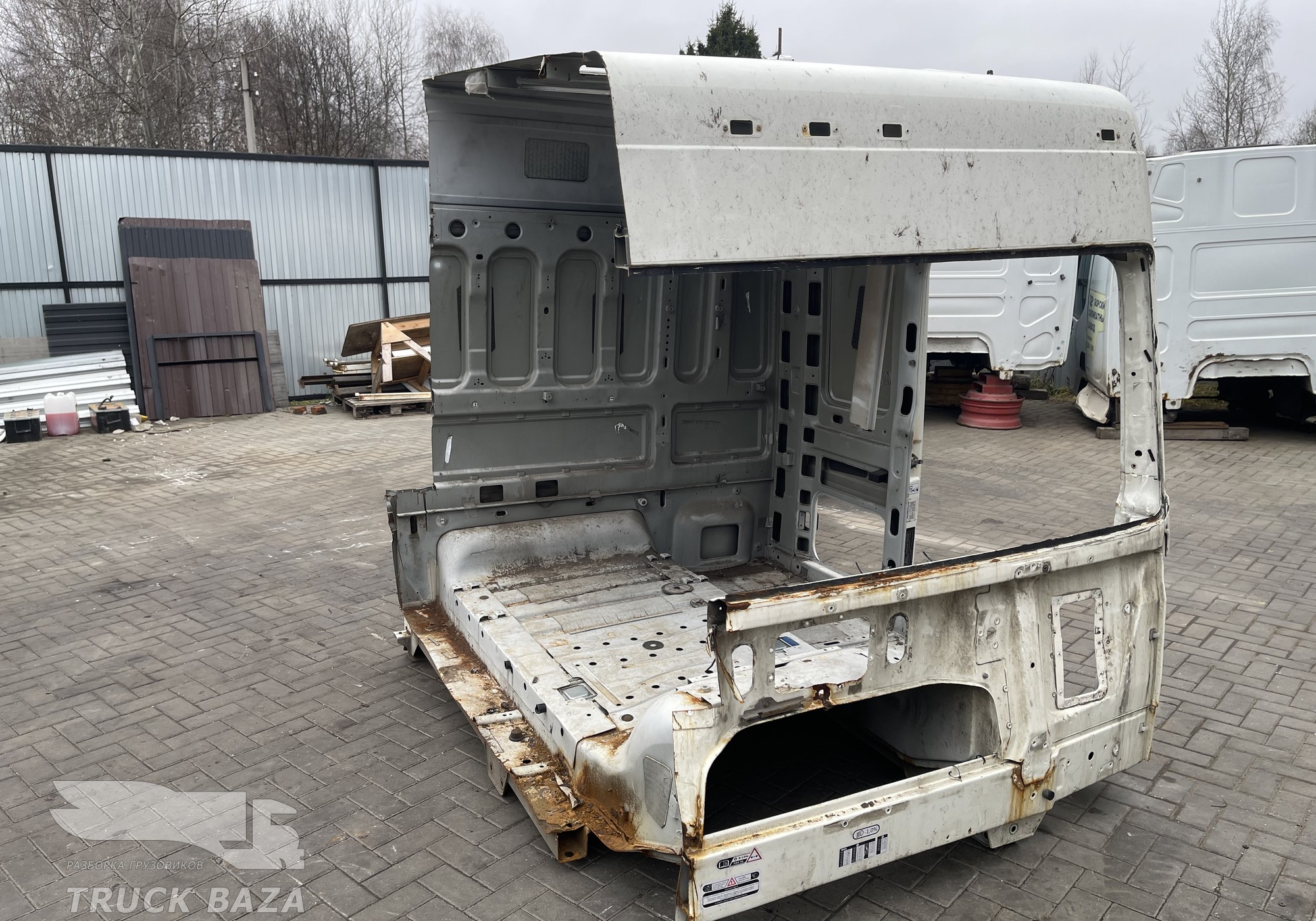 Левая часть кабины для Daf XF105 (с 2005)