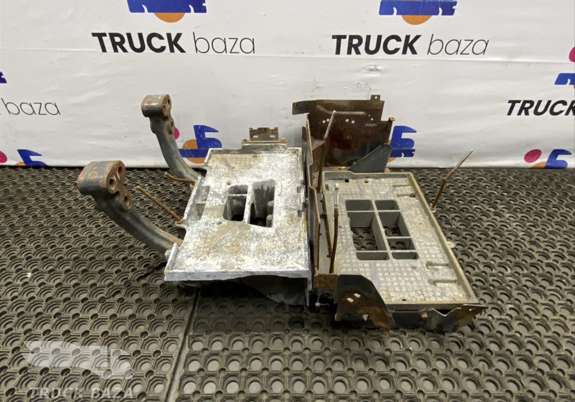 21052207 Ящик АКБ для Volvo FH 3 (с 2008 по 2012)