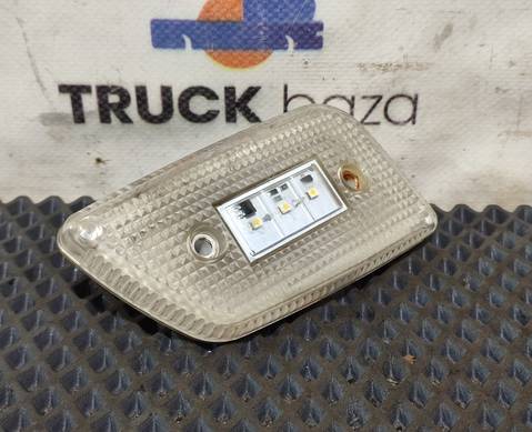 9608202856 Фонарь габаритный правый для Mercedes-Benz Actros
