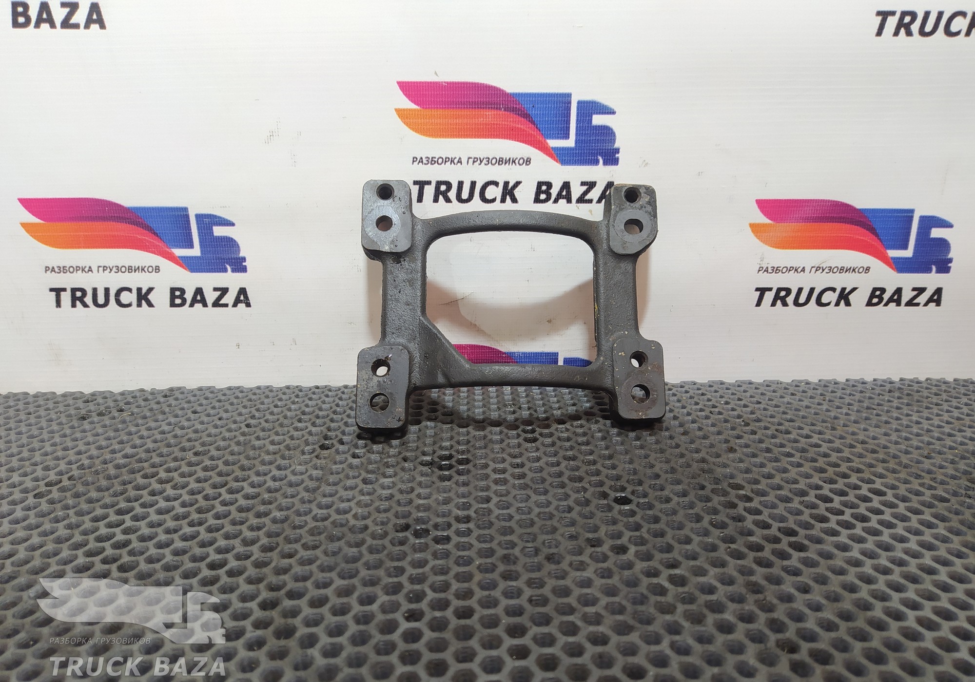 1685169 Кронштейн компрессора кондиционера для Daf XF105