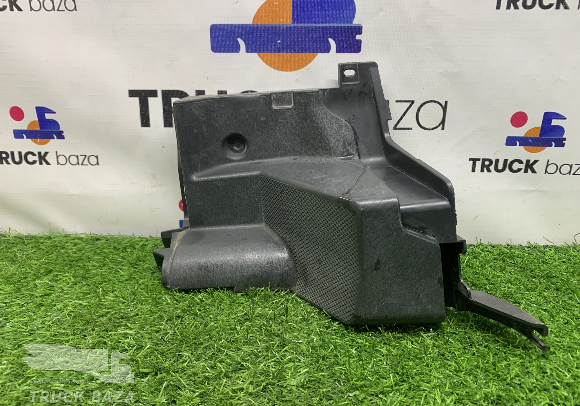 A9406880181 Накладка кабины левая