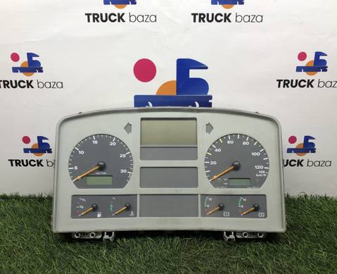 81272026125 Панель приборов