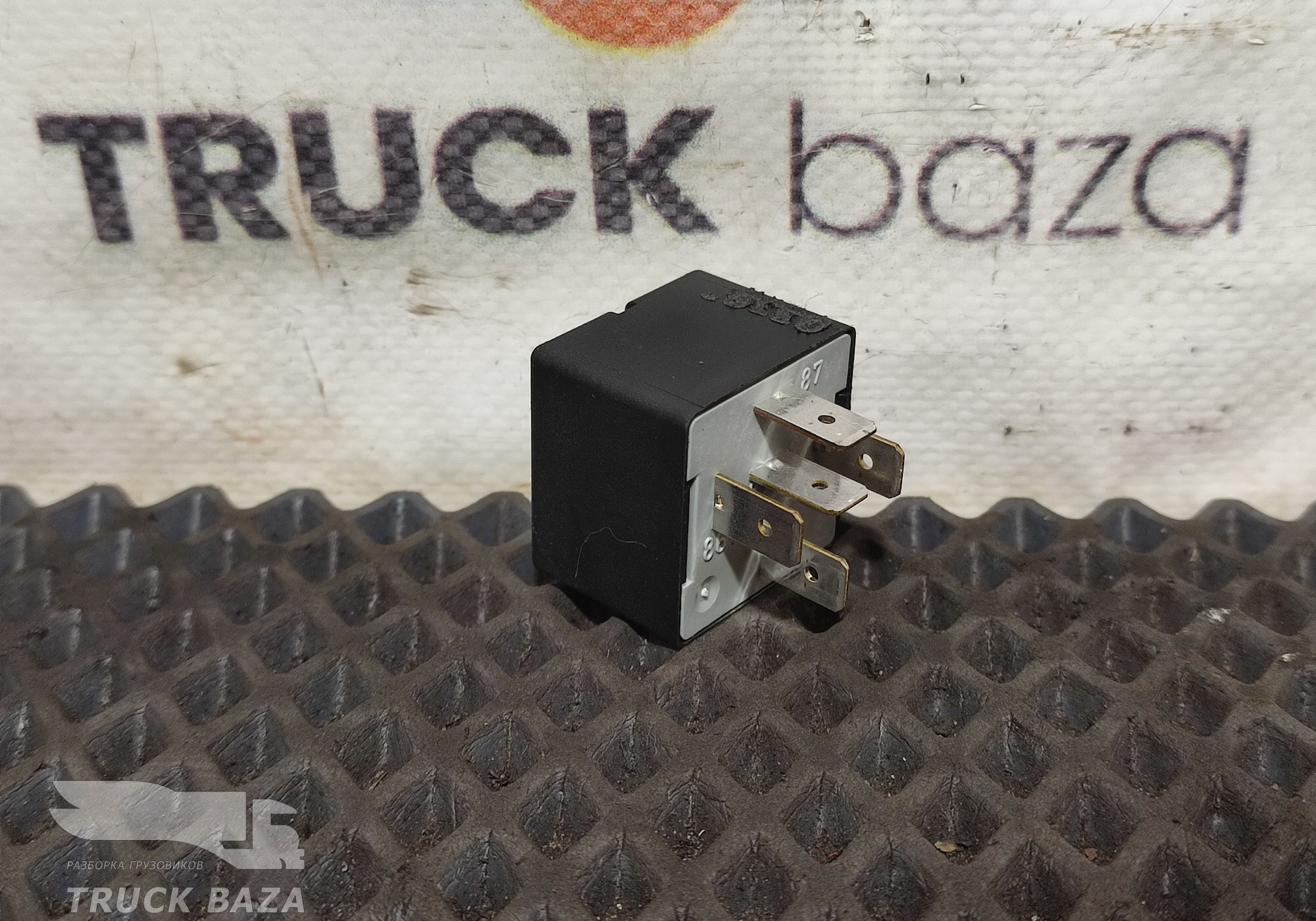 21244697 Реле 24V для Renault T (с 2013)