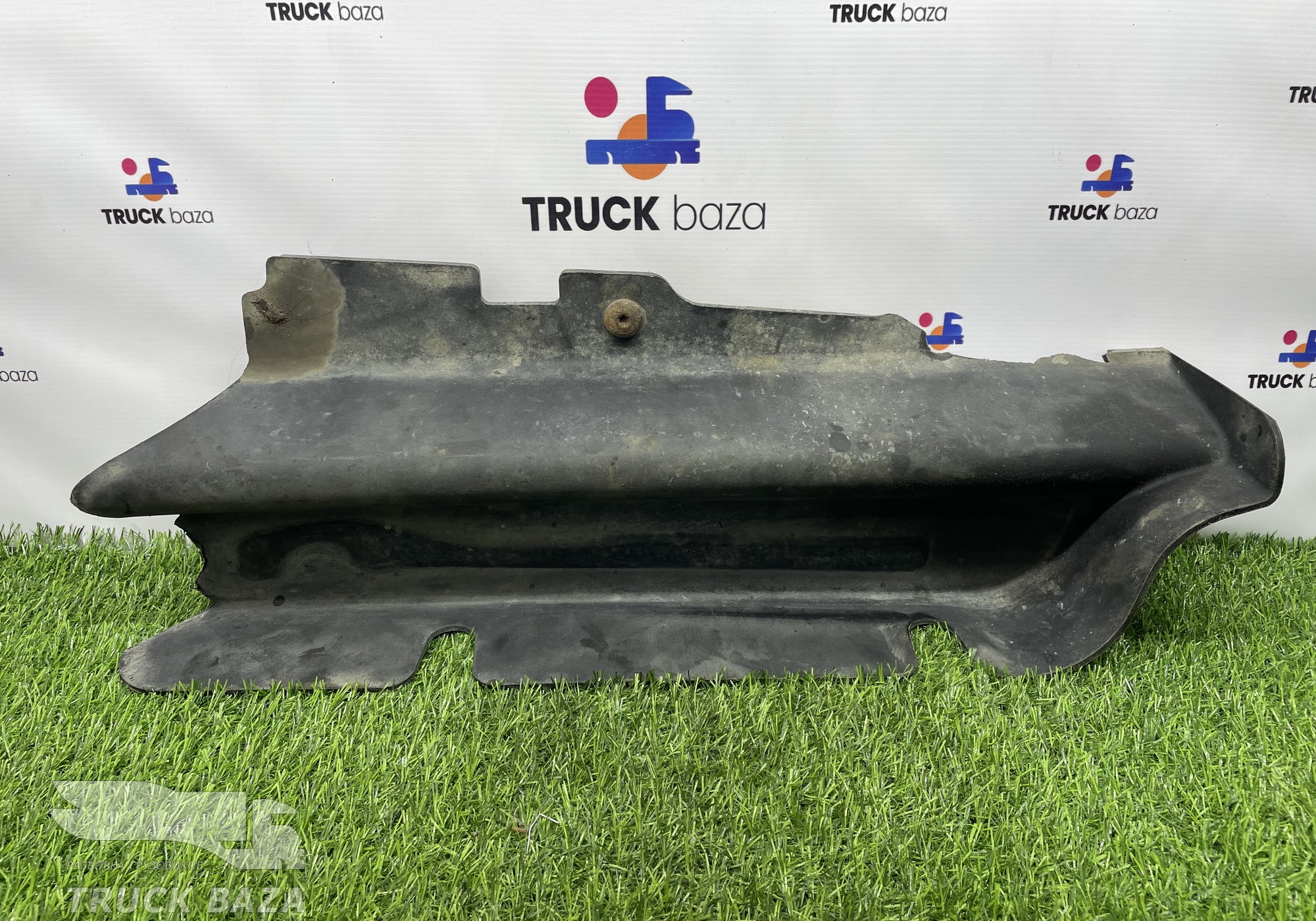 1529885 Защита кронштейна подножки левой