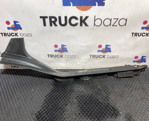 81615100790 Накладка порога правая для Man TGS II (с 2012)