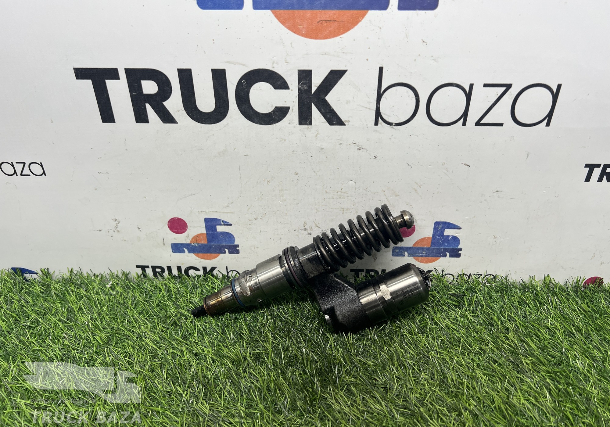 1943974 Форсунка топливная